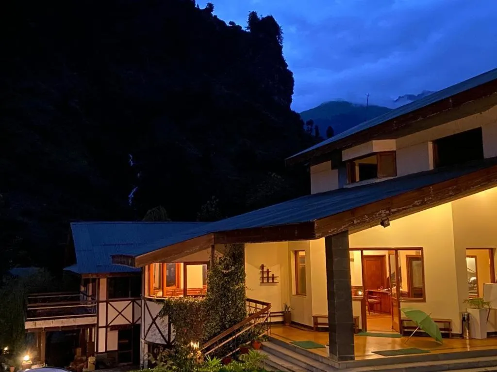 Solang Valley Resort