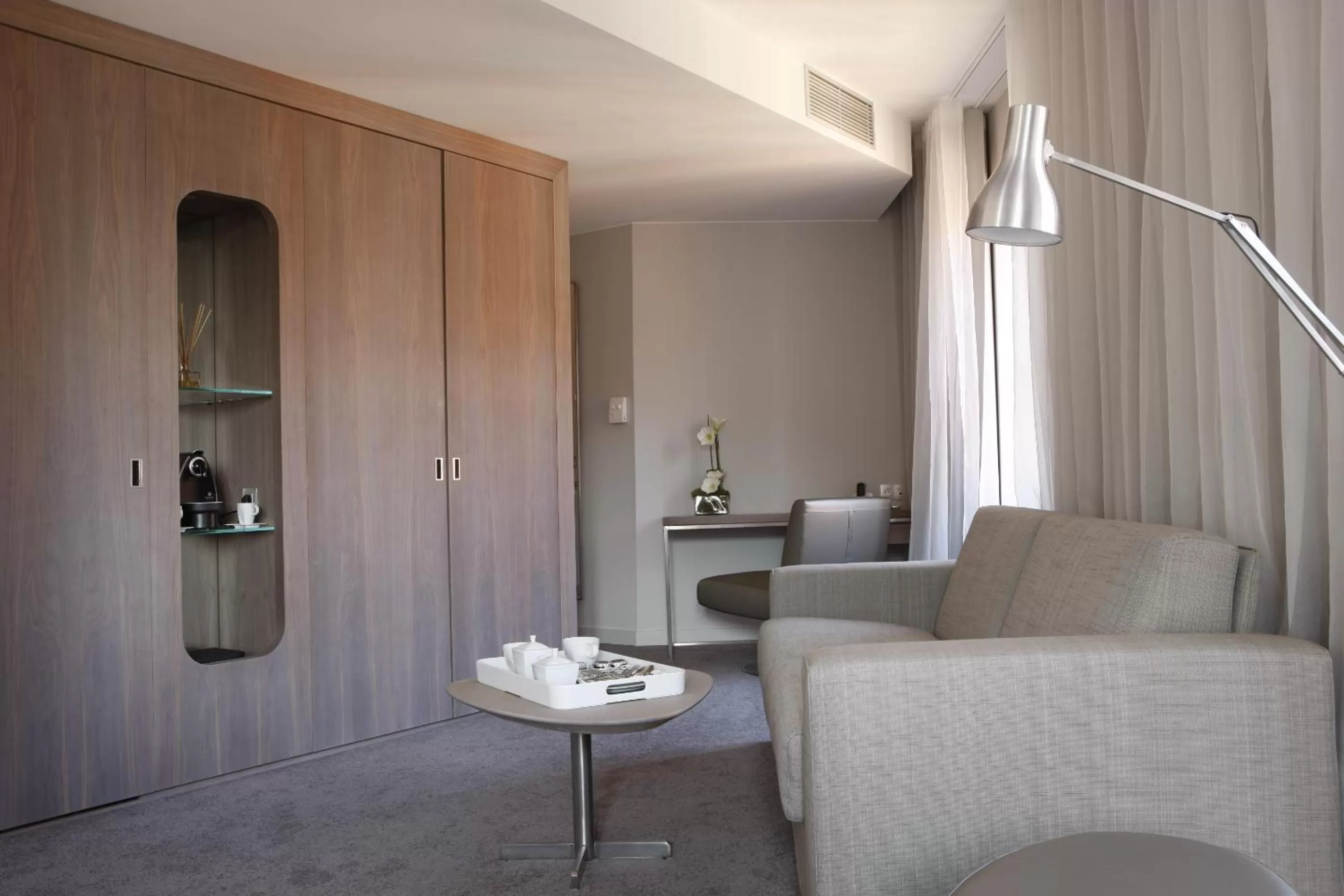 Coffee/tea facilities in Le Grand Balcon Hotel