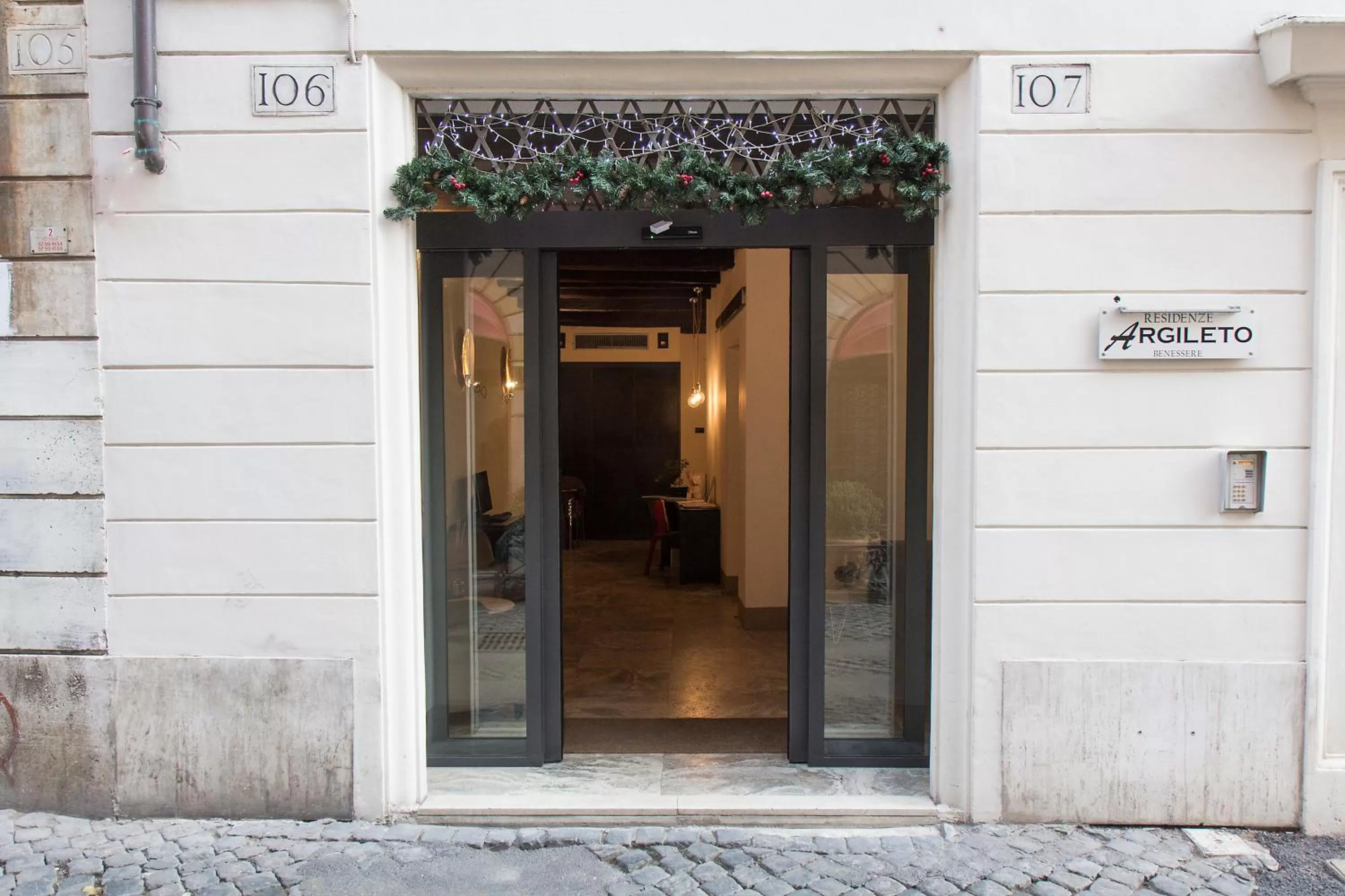 Facade/entrance in Residenze Argileto Terra