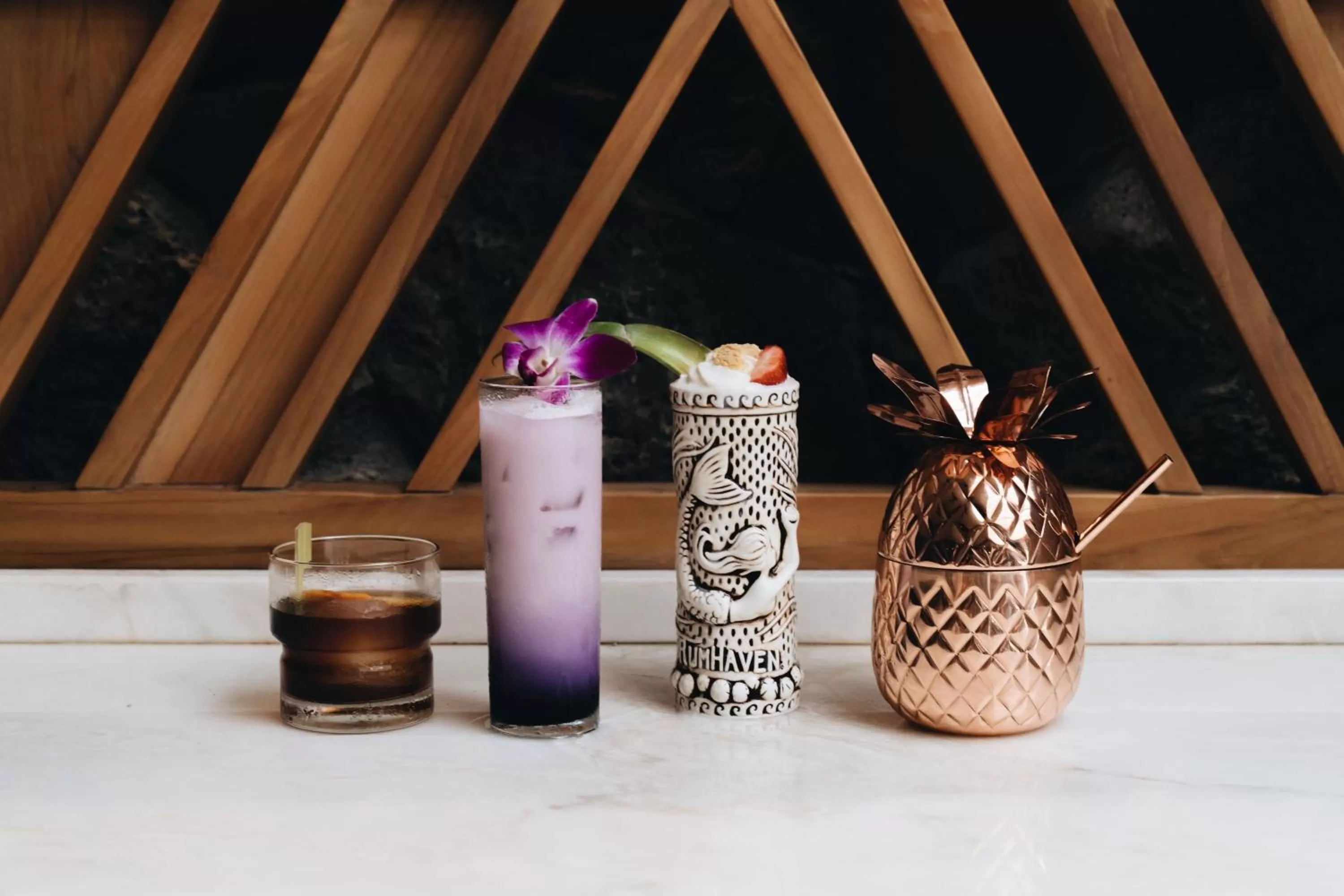 Lounge or bar in Sheraton Maui Resort & Spa