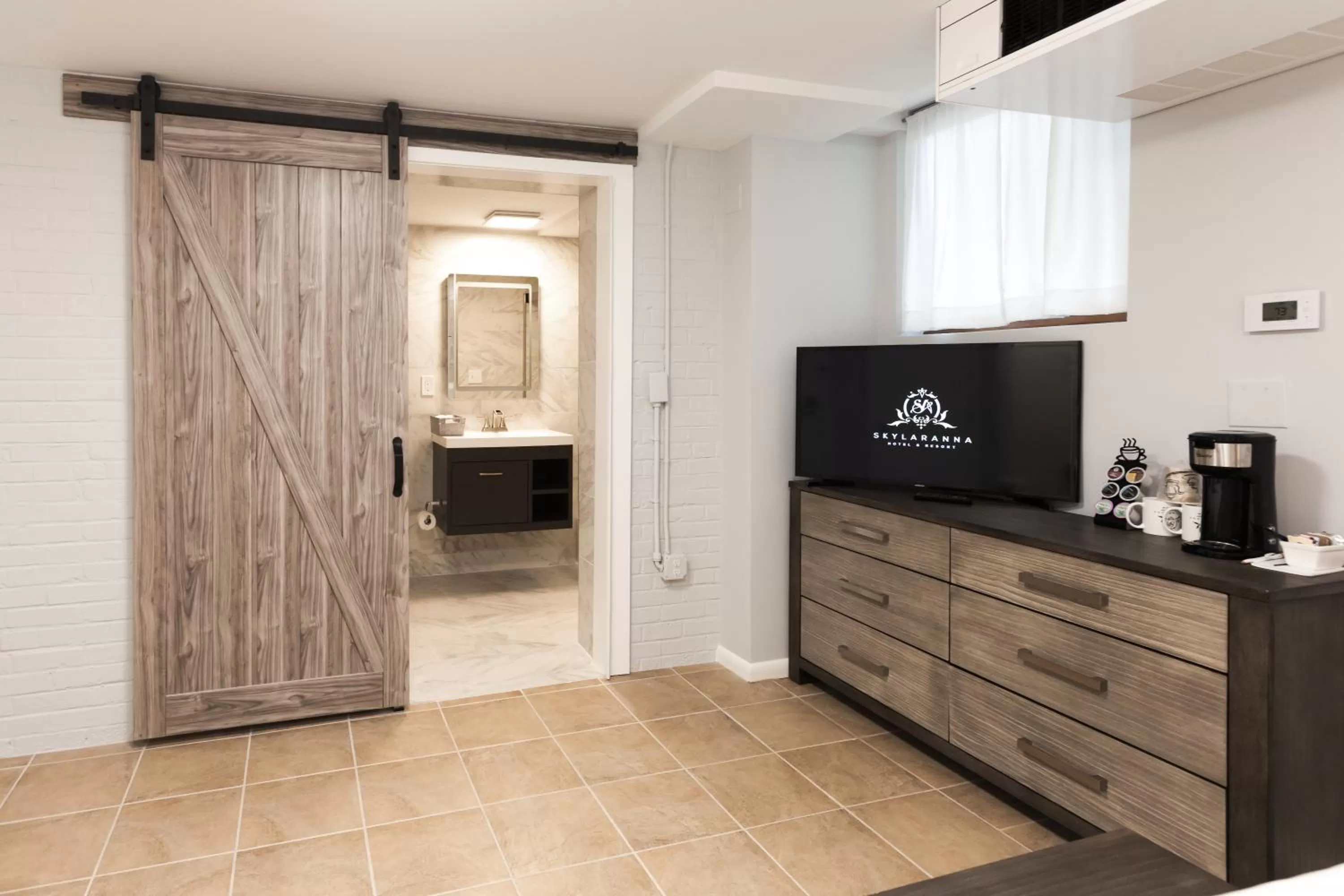 Photo of the whole room in SKYLARANNA Resort & SPA