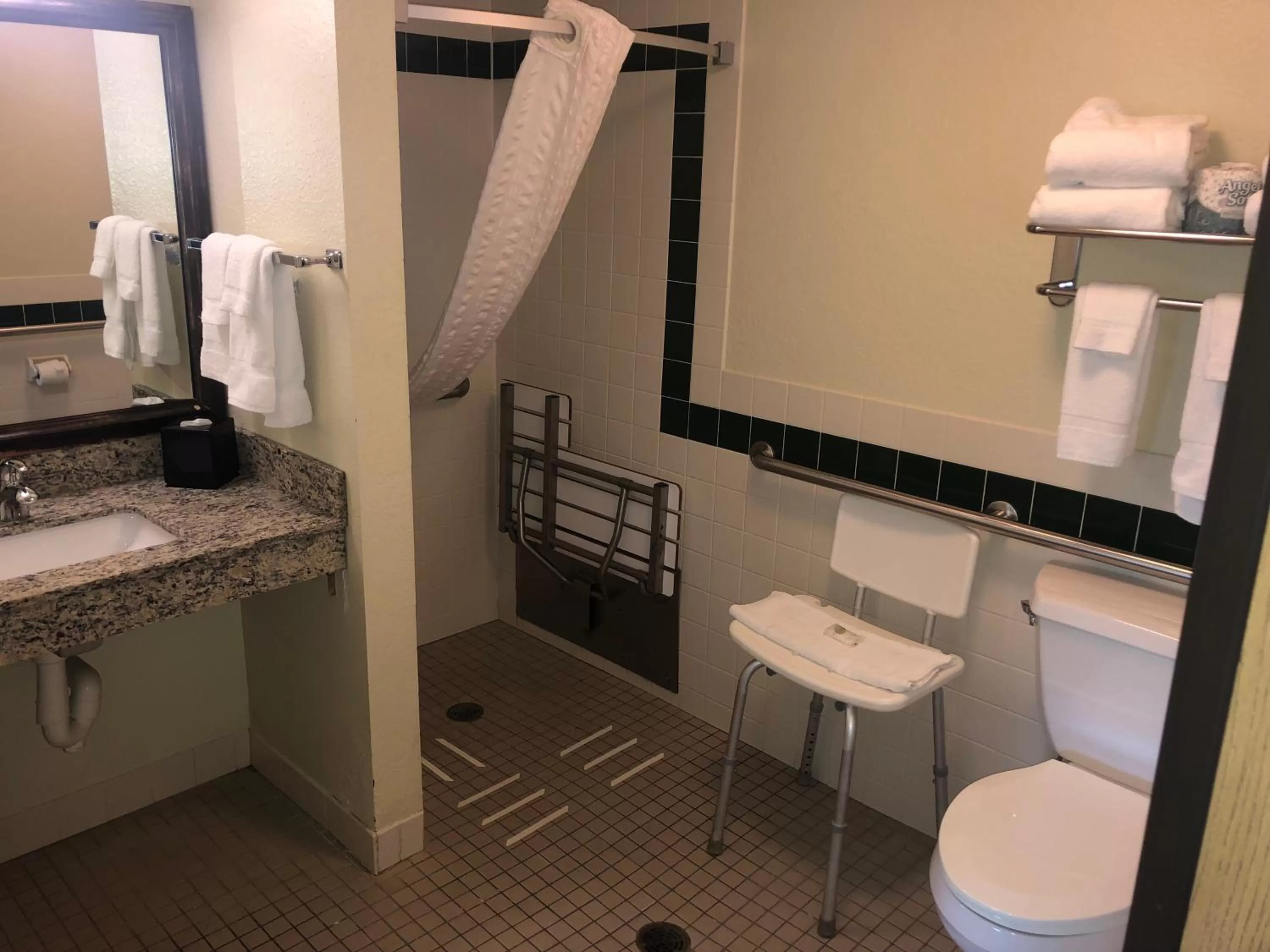 Shower in Cobblestone Hotel & Suites - Wisconsin Rapids