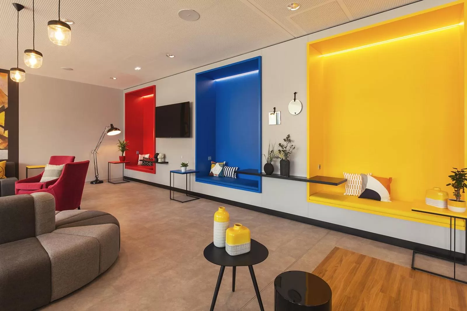 Lobby or reception in Holiday Inn - the niu, Form Stuttgart Feuerbach by IHG