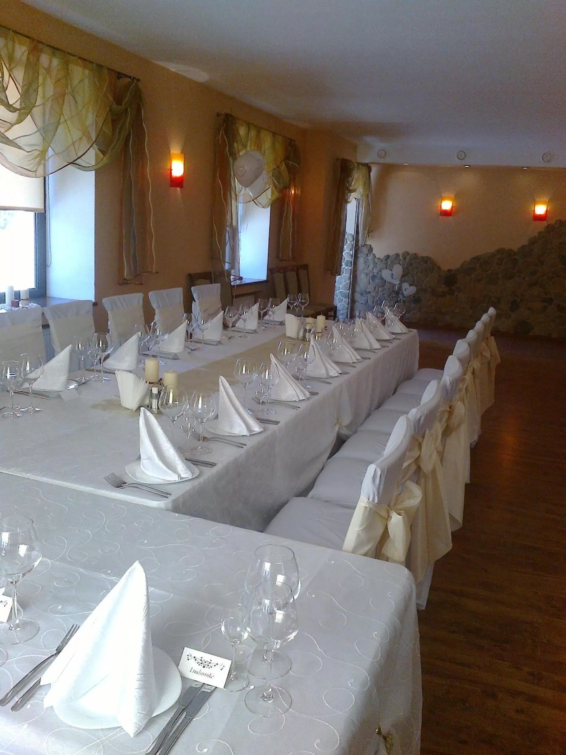 Restaurant/places to eat in Gilija