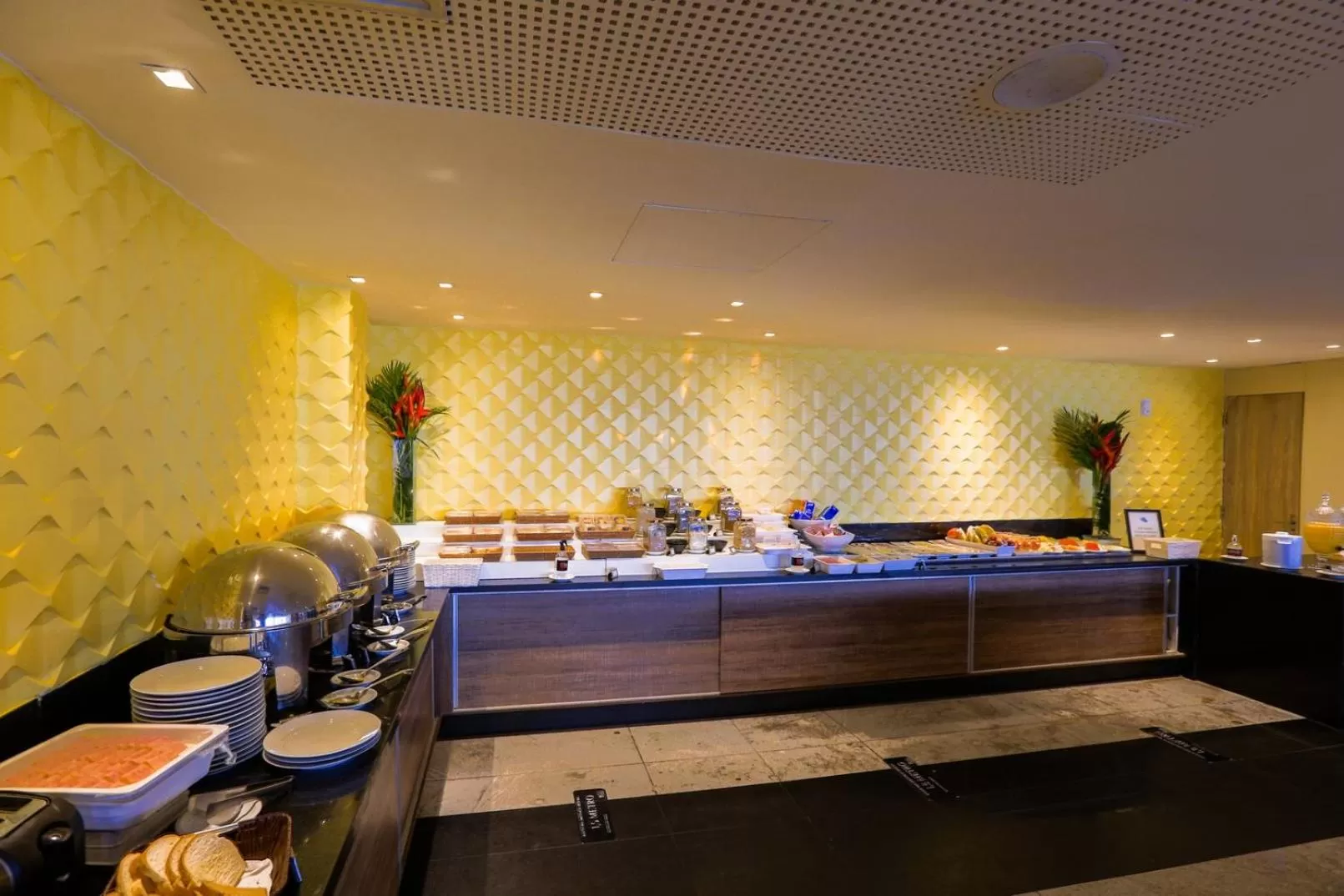 Buffet breakfast in Transamerica Prestige Recife - Boa Viagem