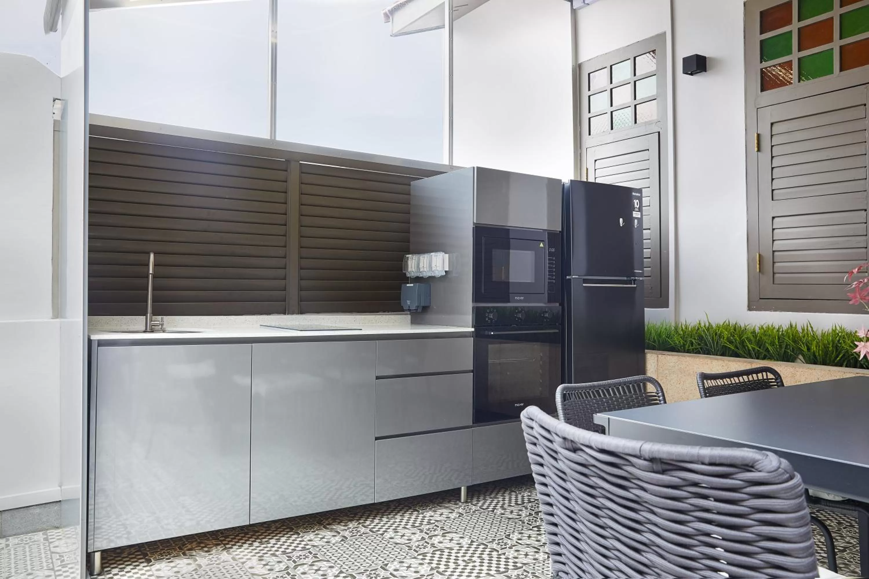 Kitchen or kitchenette in Dash Living Rochor