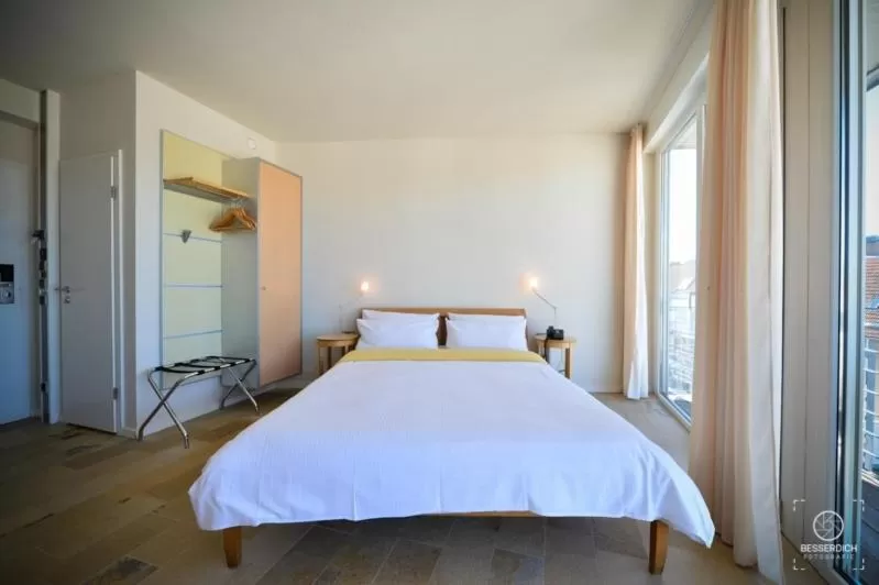 Day, Bed in Domaine Leidinger