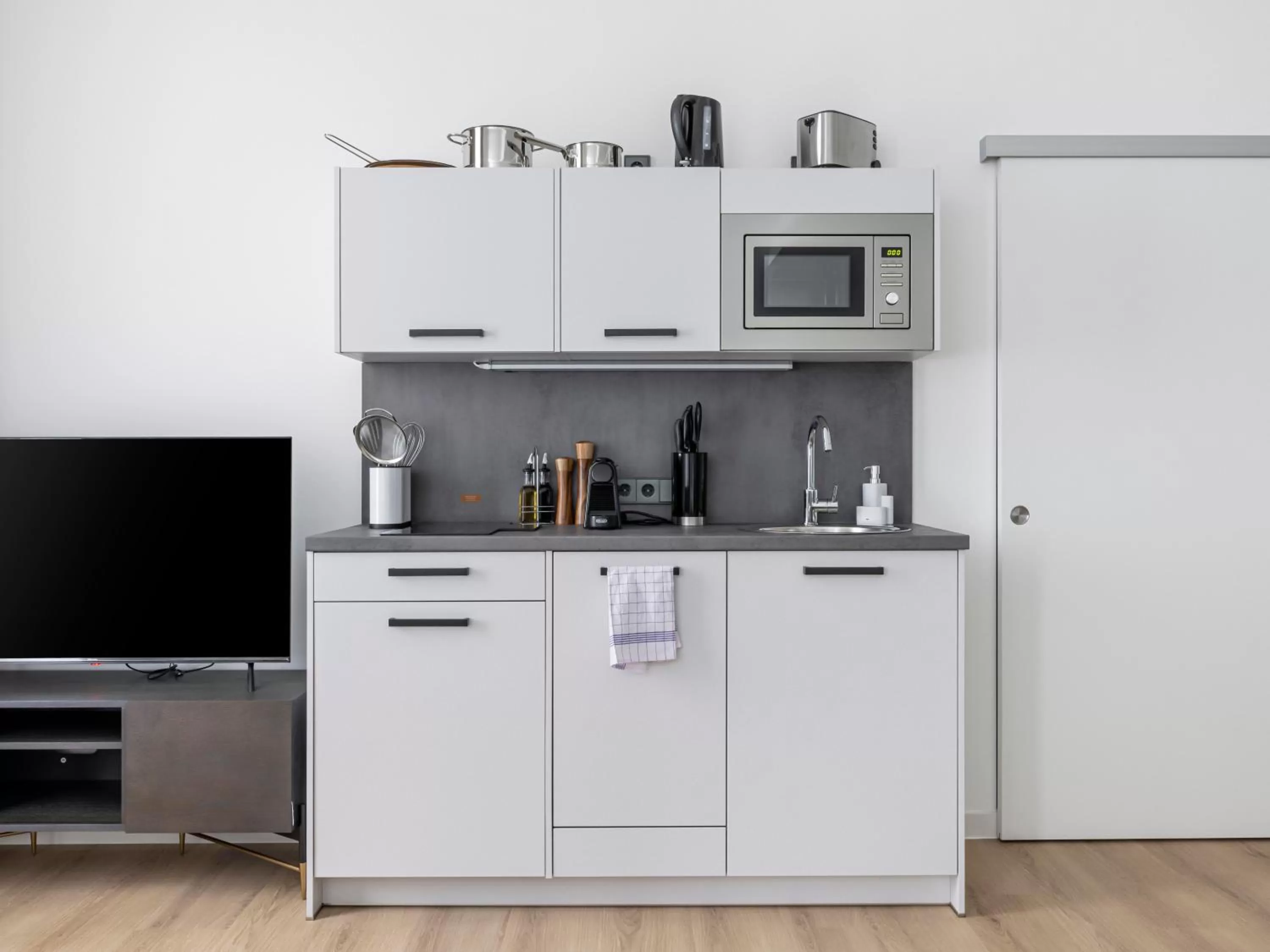 Coffee/tea facilities in Limehome Rosenheim Gillitzerstraße