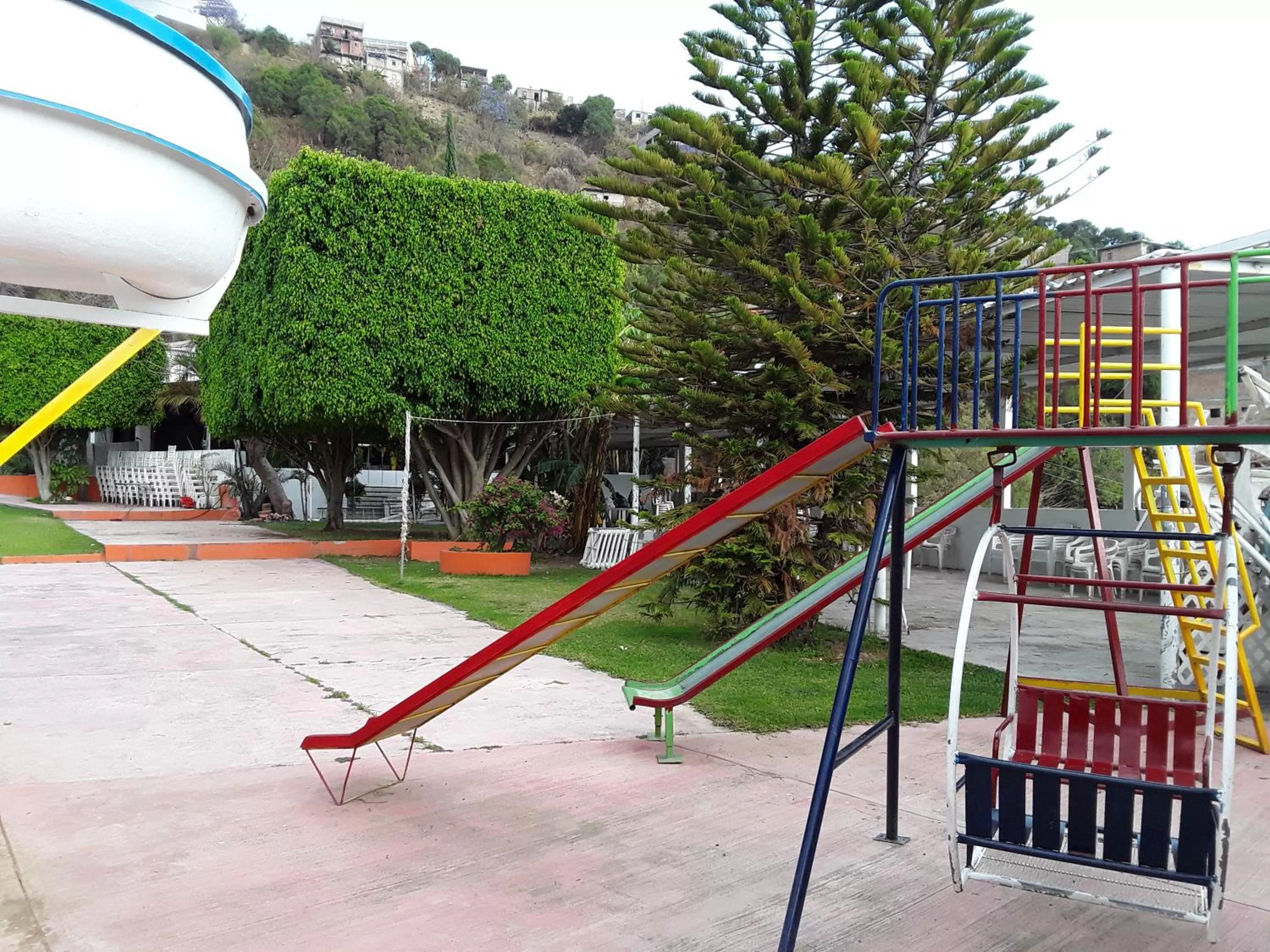 Aqua park, Children's Play Area in Hotel & Balneario Los Angeles