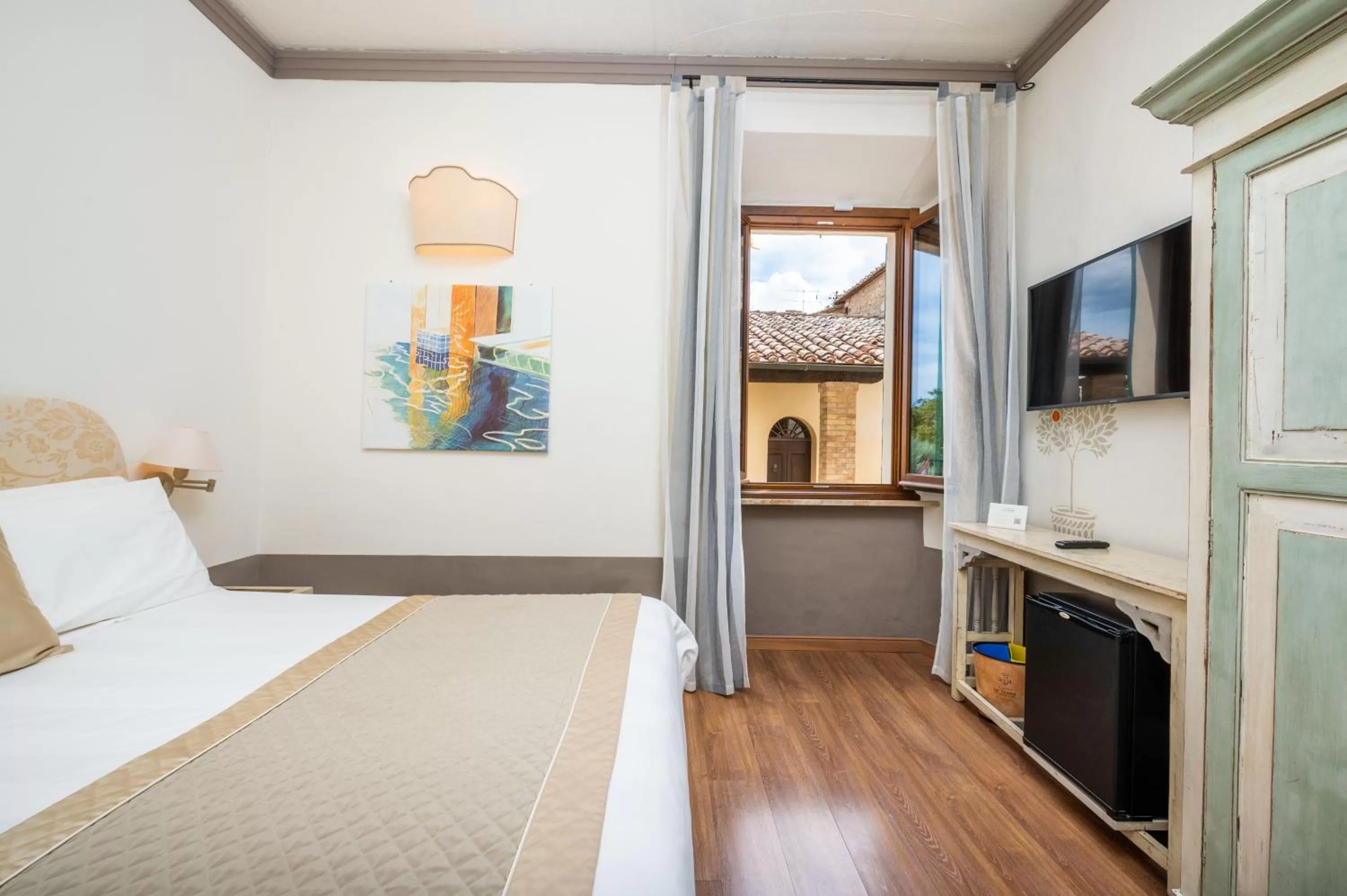 Photo of the whole room, Bed in Albergo Le Terme