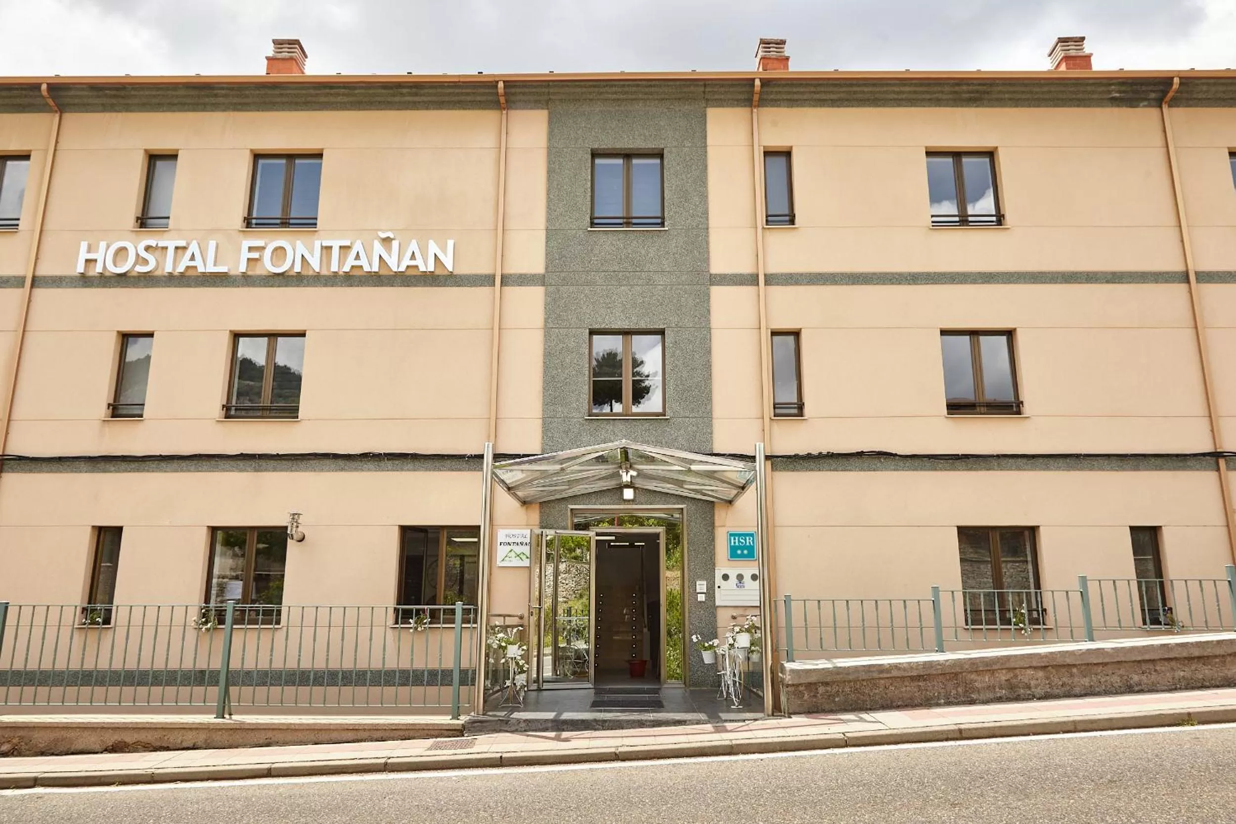 Property Building in HOSTAL FONTAÑAN