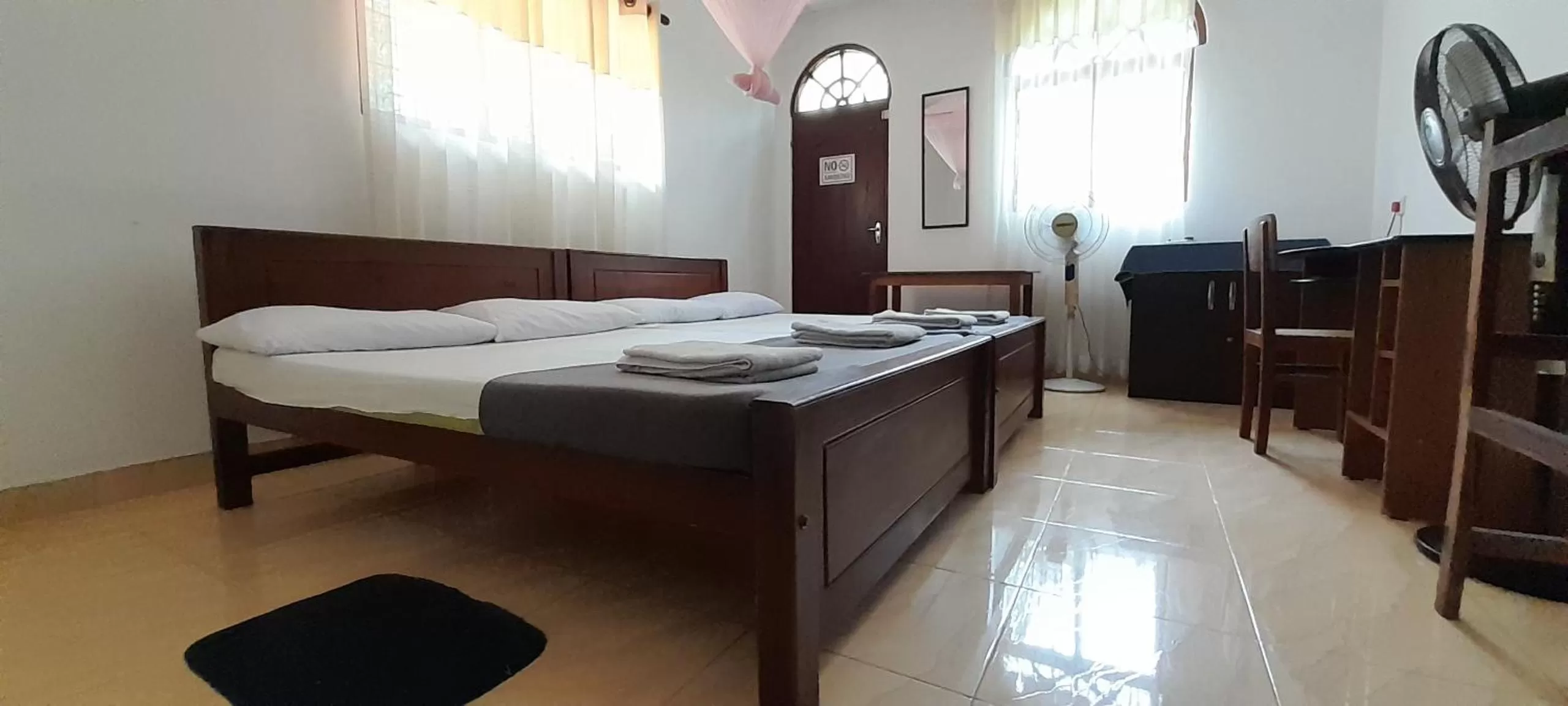 Standard Double or Twin Room with Balcony - single occupancy in Le Meridien B&BF