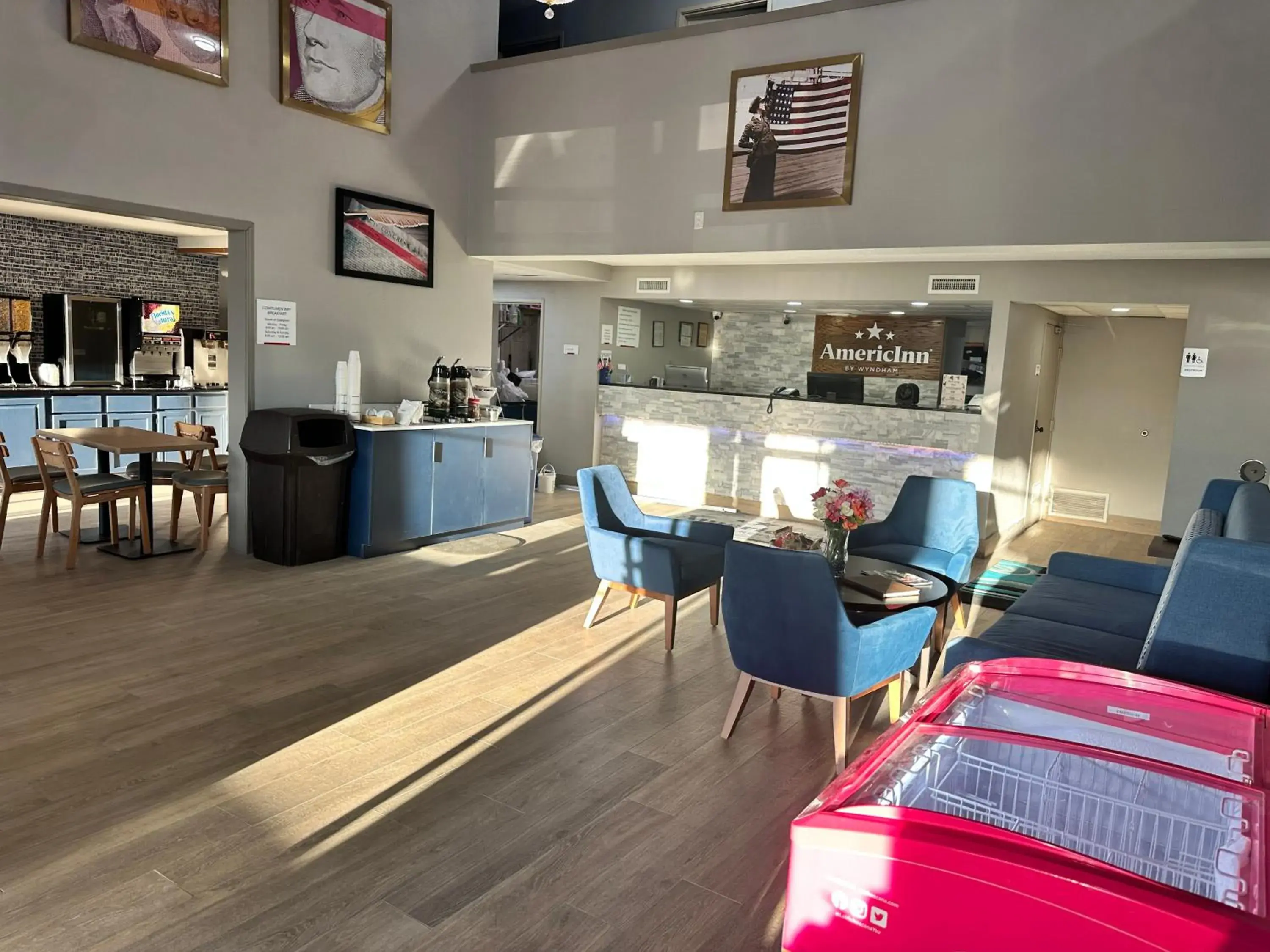 Seating area, Restaurant/Places to Eat in Quality Inn Reedsburg Seating area, Restaurant/Places to Eat in Quality Inn Reedsburg