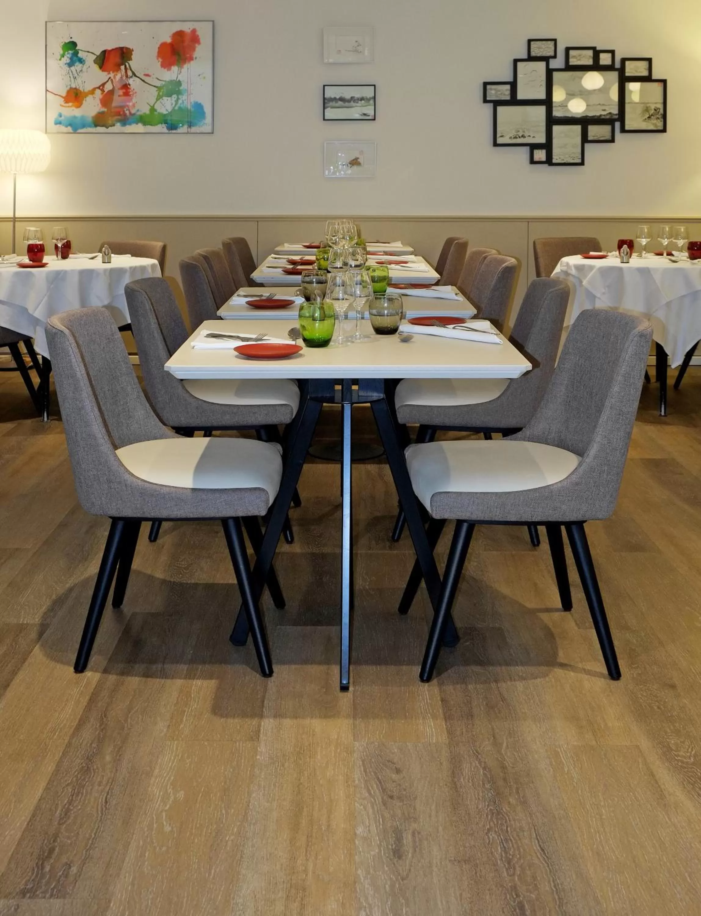 Restaurant/places to eat in Mercure Hotel Forbach Centre de Loisirs