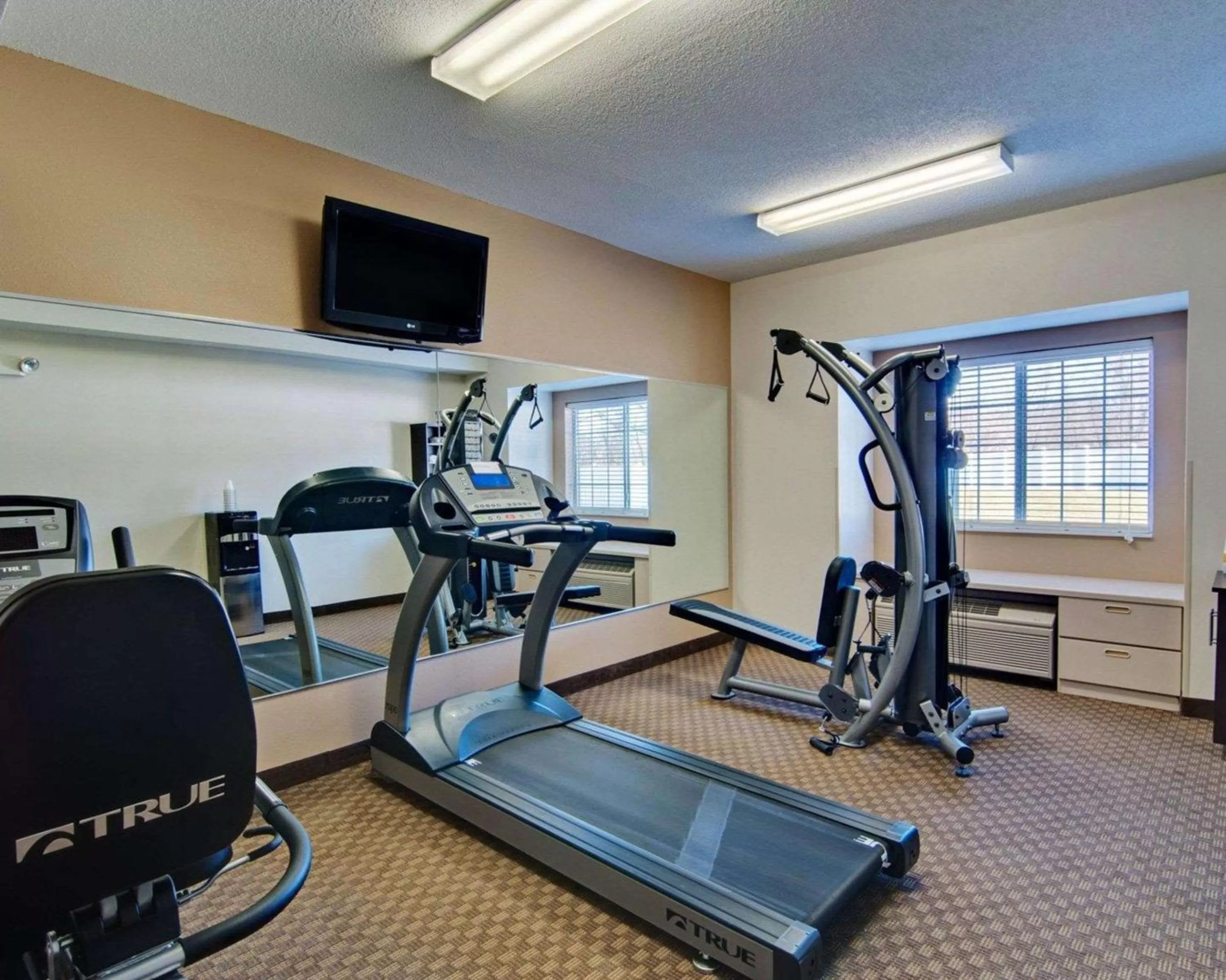 Fitness centre/facilities in Comfort Inn Mount Airy