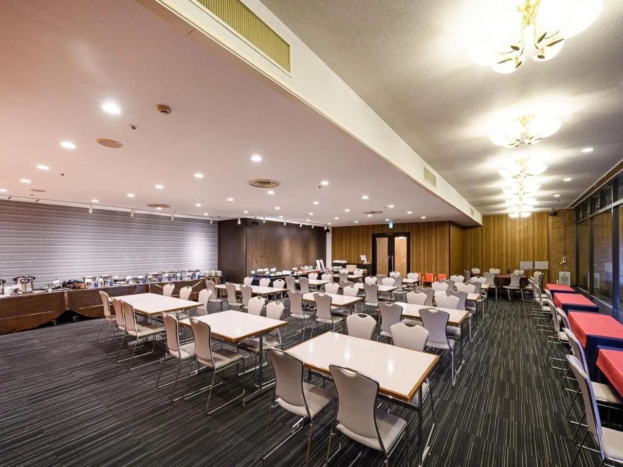 Restaurant/places to eat in APA Hotel Sapporo Odori Ekimae Minami