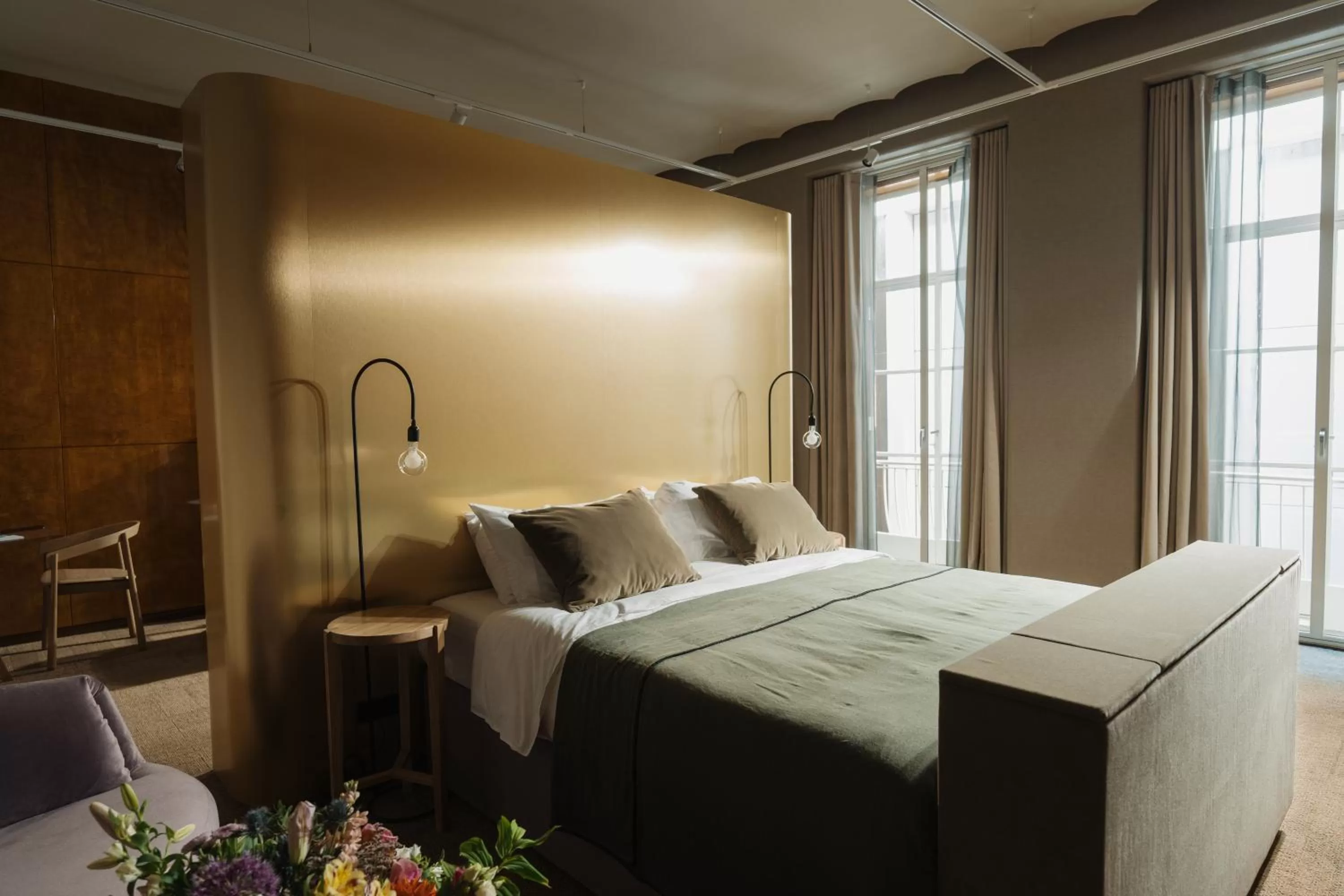 Bed in Hotel Staatsman