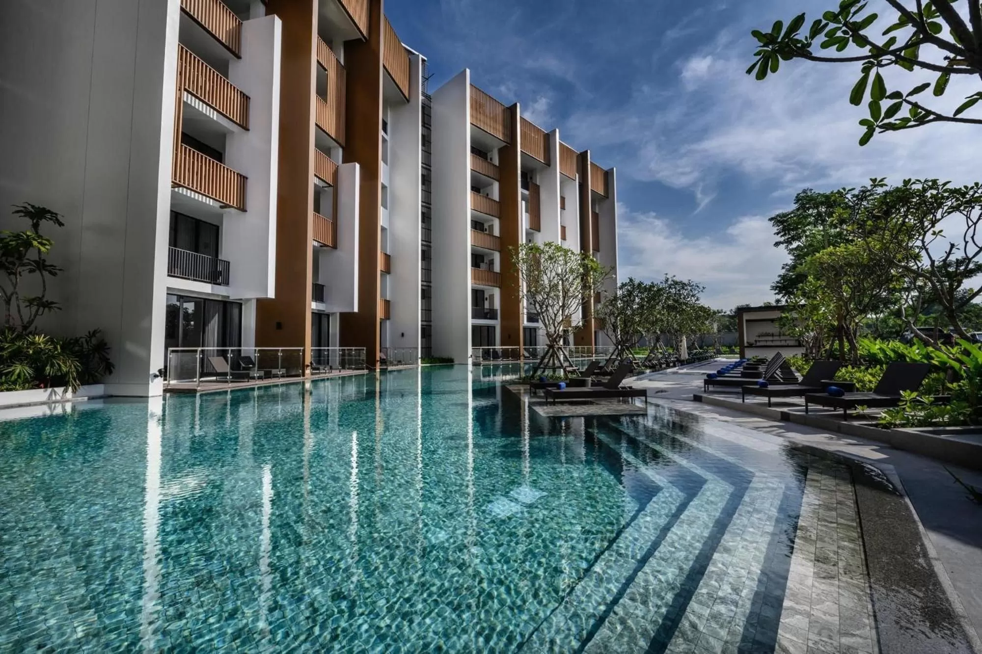 Property building in iSanook Resort & Suites Hua Hin