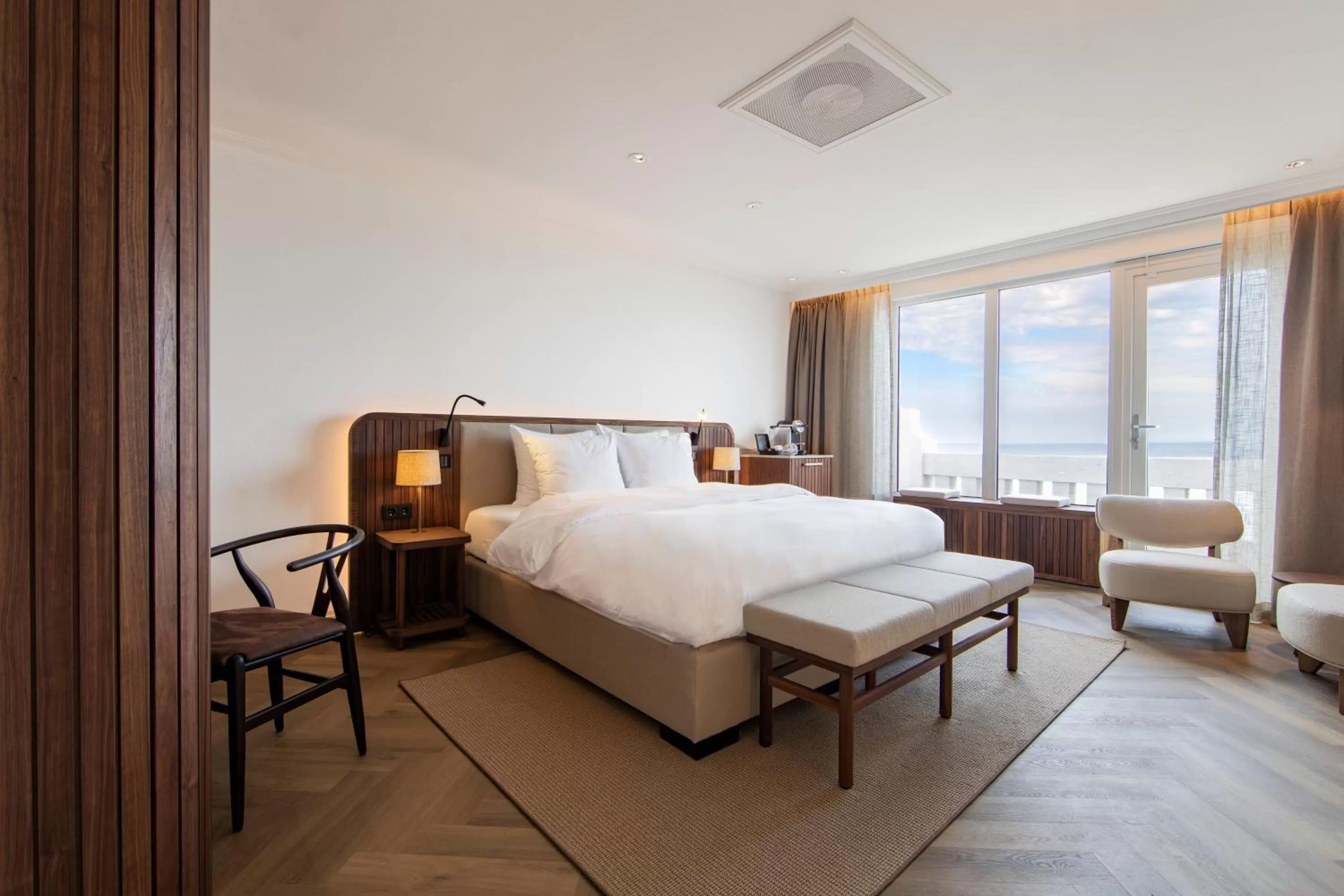 Bedroom in The Historic Huis ter Duin