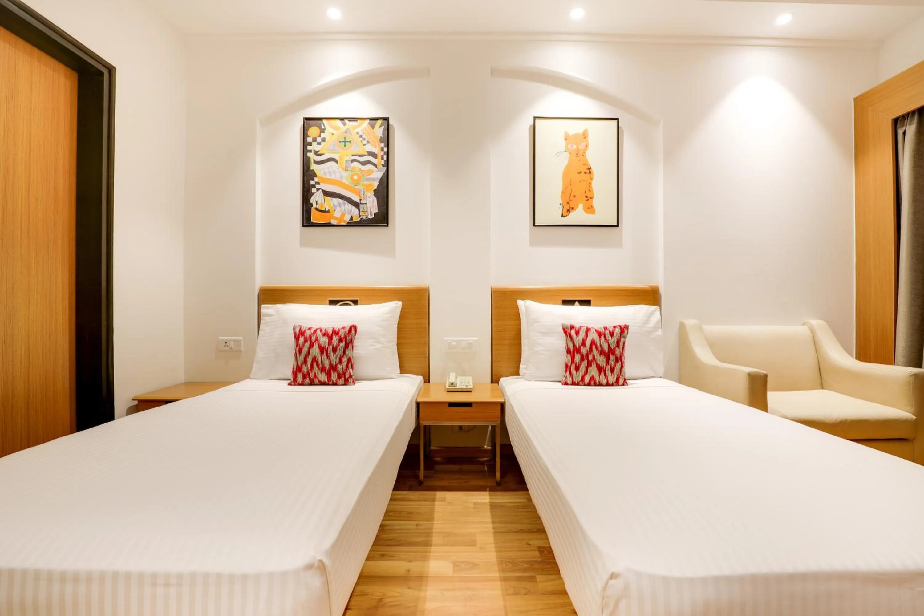 Bed in Lemon Tree Hotel Chandigarh