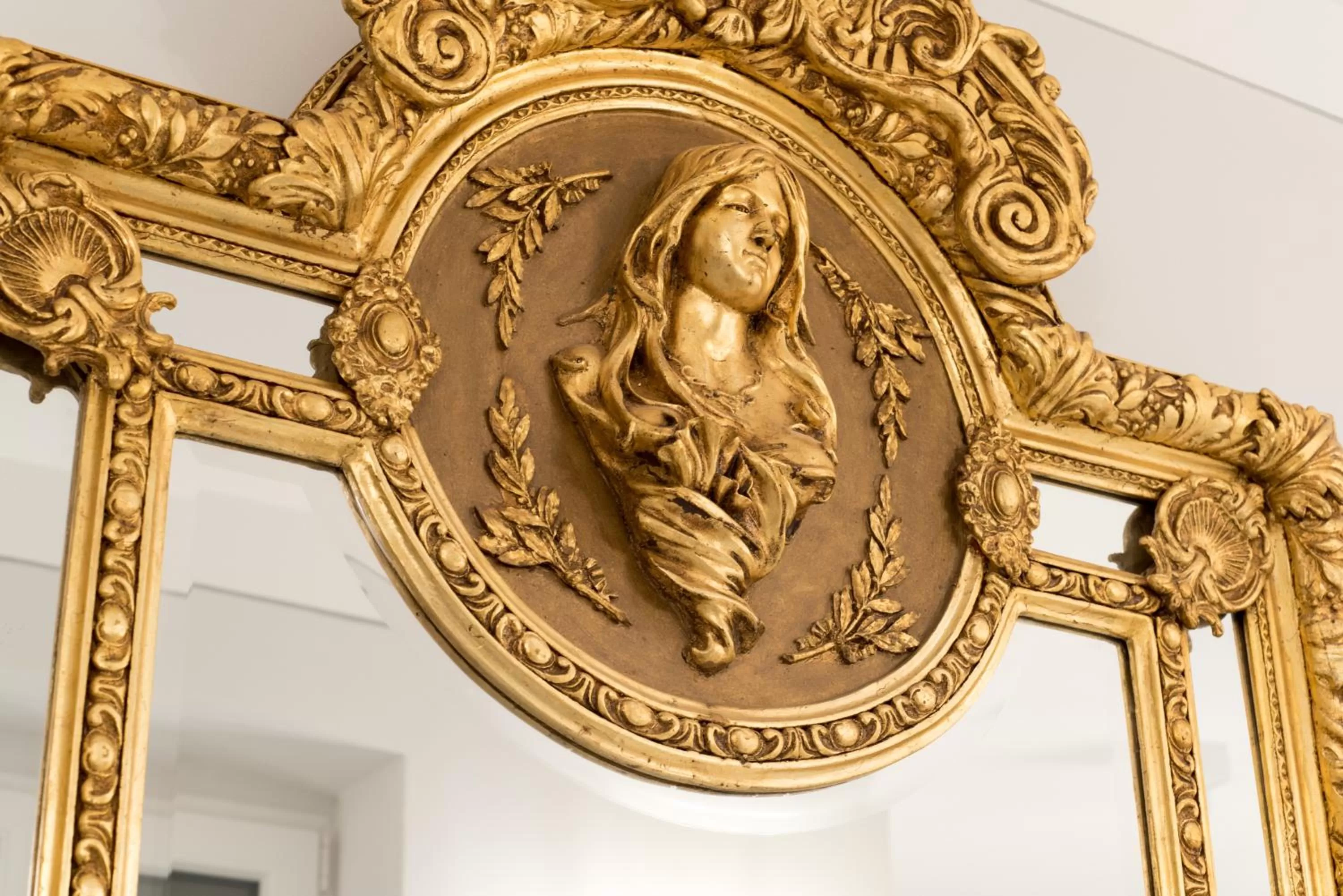 Decorative detail in Central Square Heritage Hotel