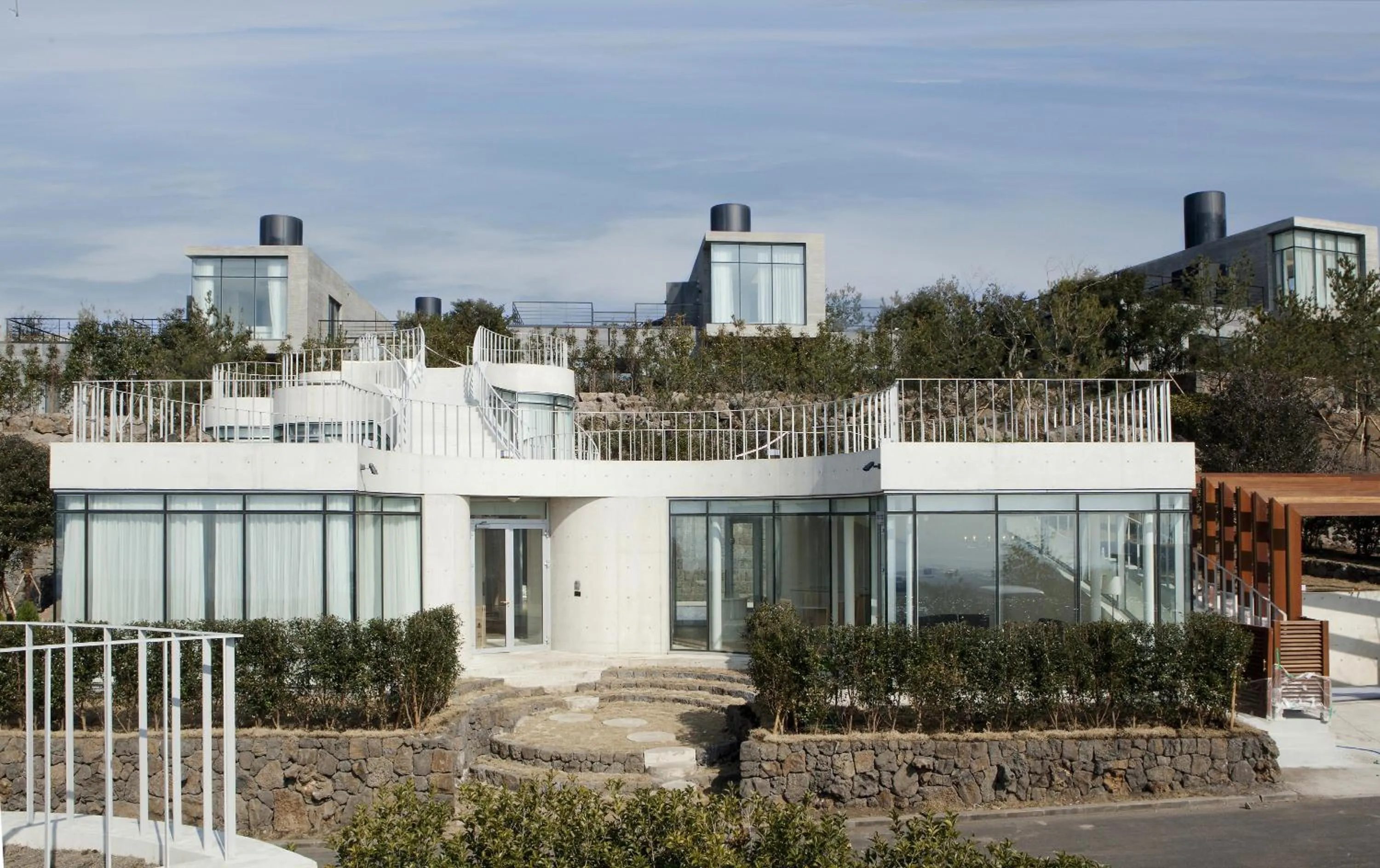 Property building in Lotte Resort Jeju Artvillas
