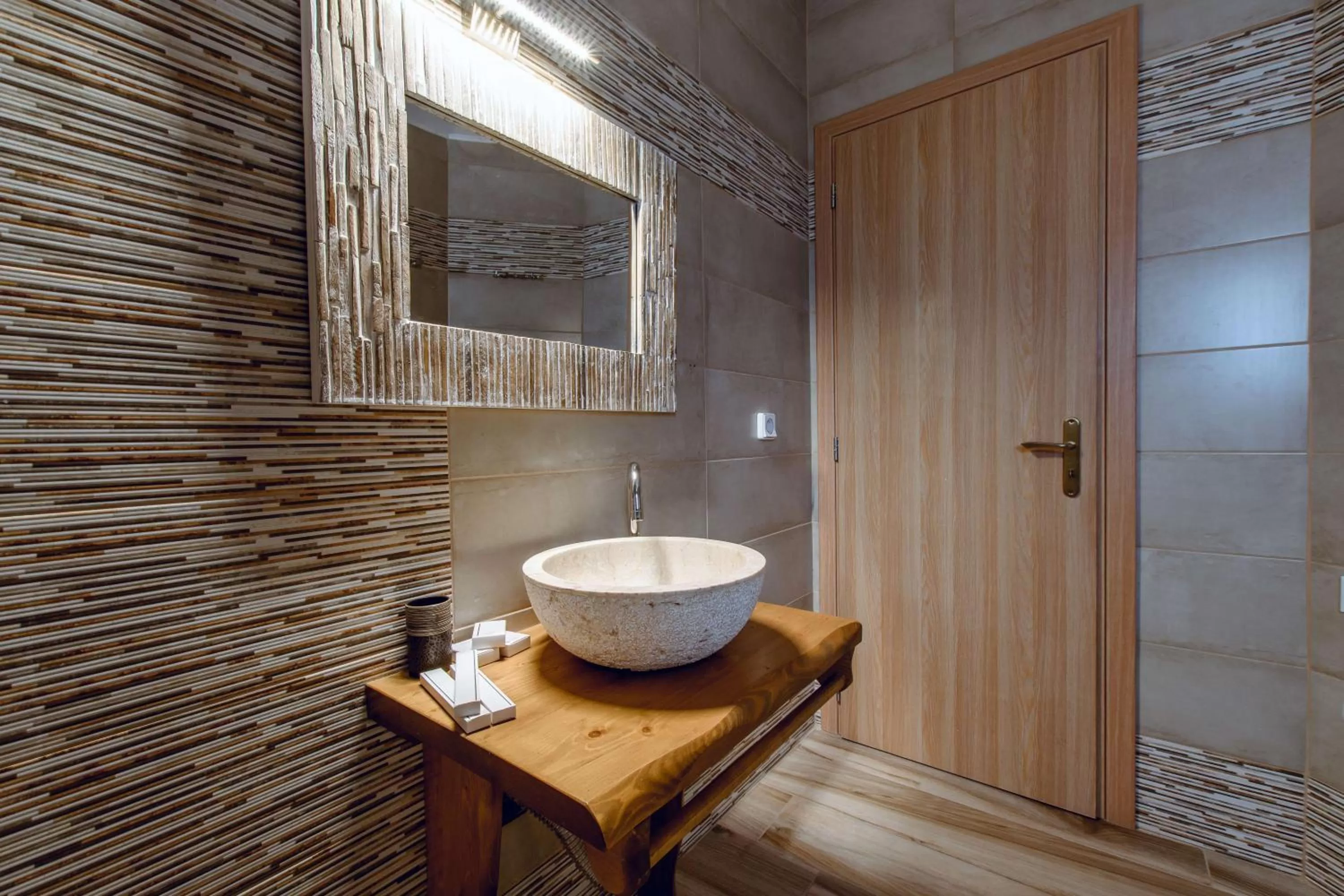 Bathroom in Deluxe Suites