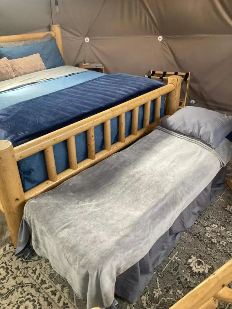 Bed in Blue Mountain Domes - The WOW Experience