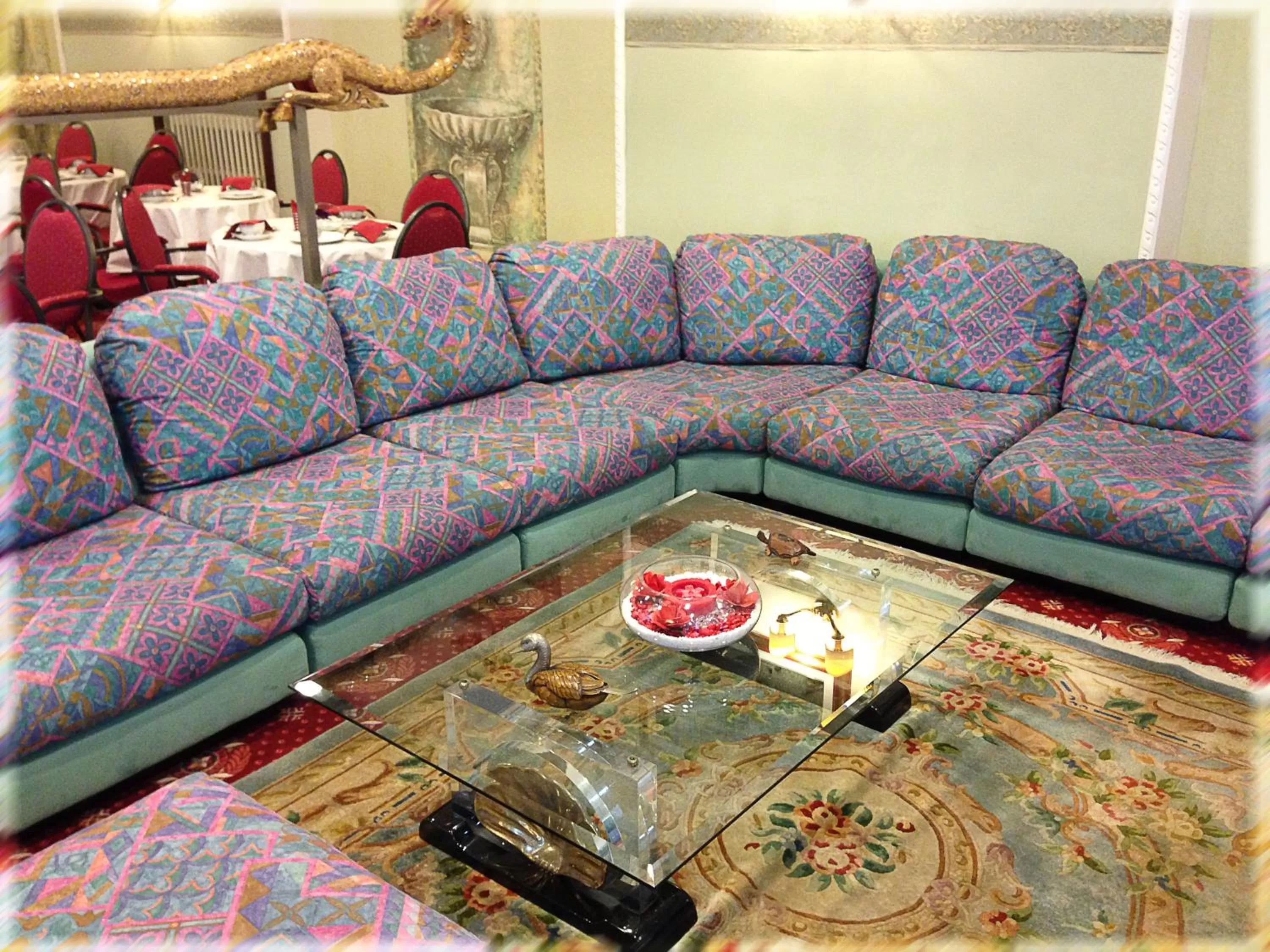 Seating area in Hotel Parco Dei Principi