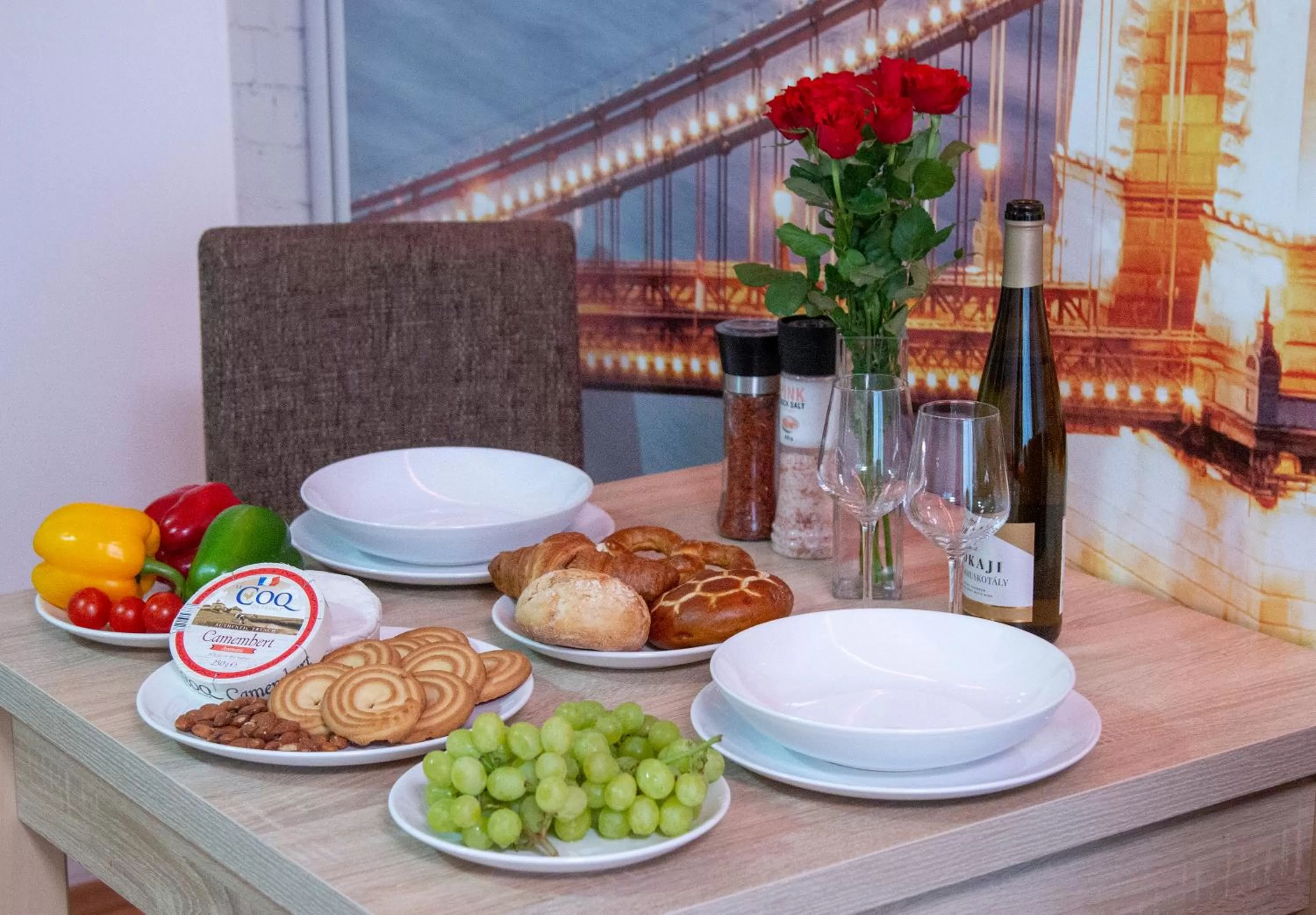 Dining area in Keleti Aparthotel