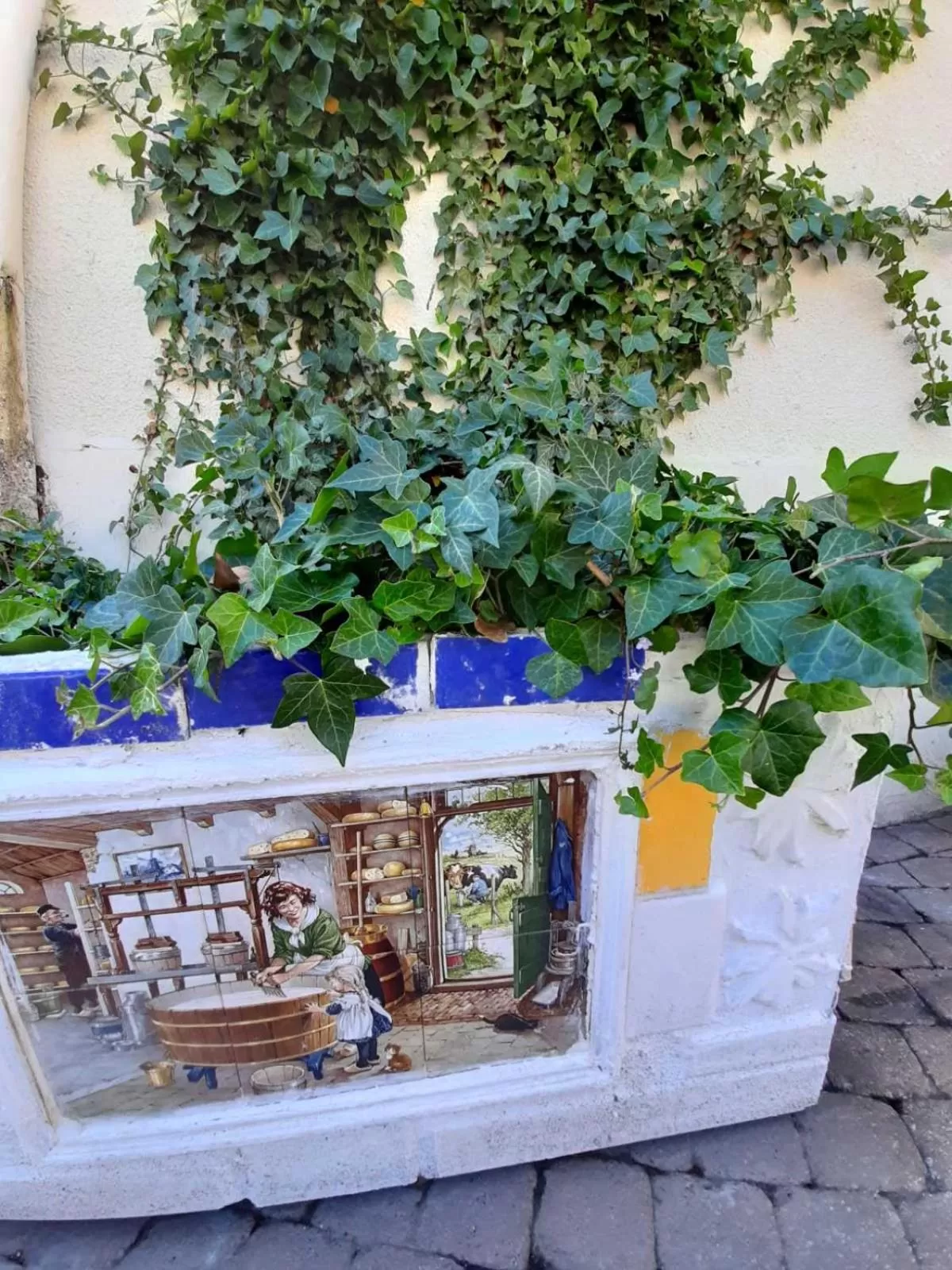 Property building in Golden Lion