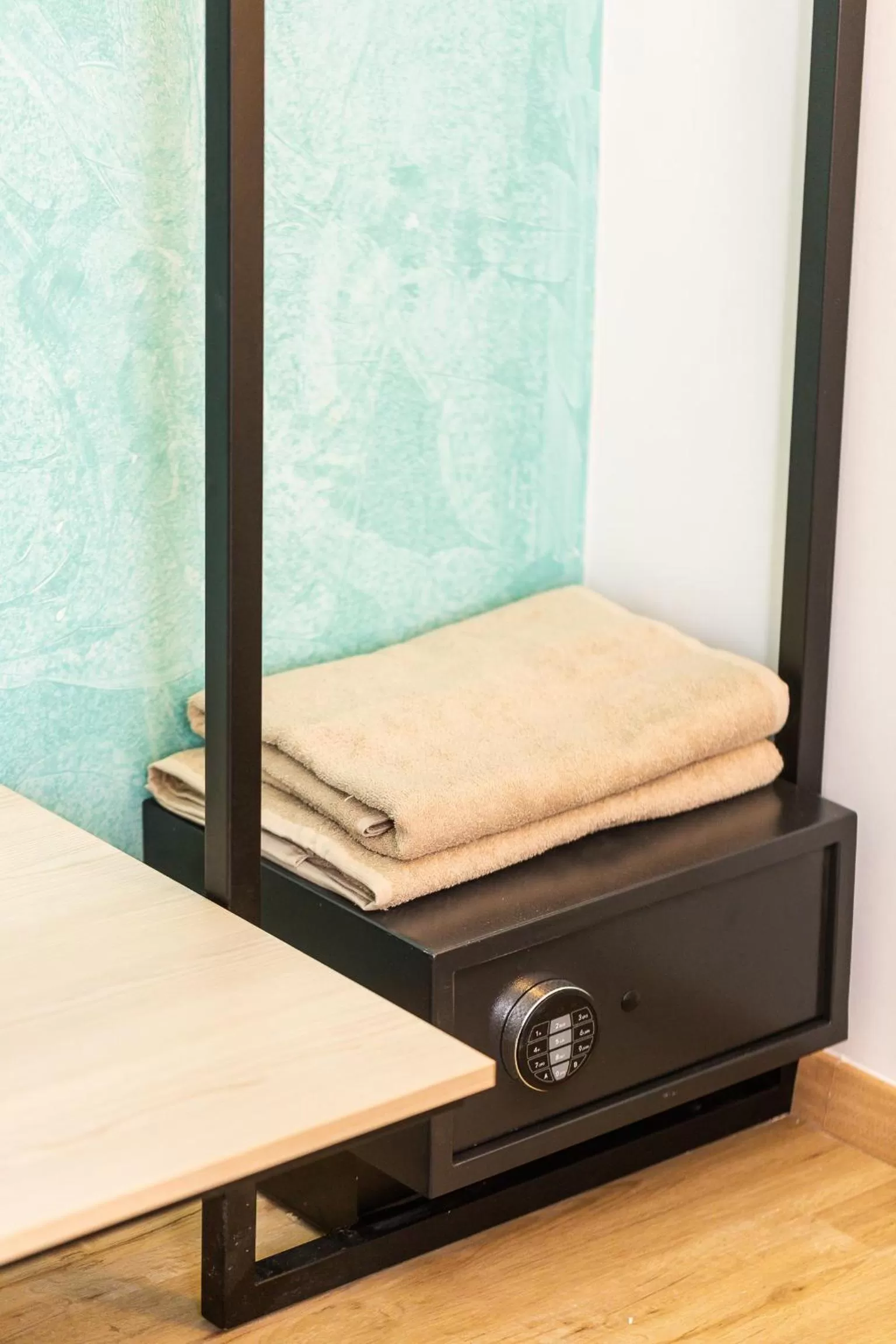 Day, Bed in Ark 68 City Rooms