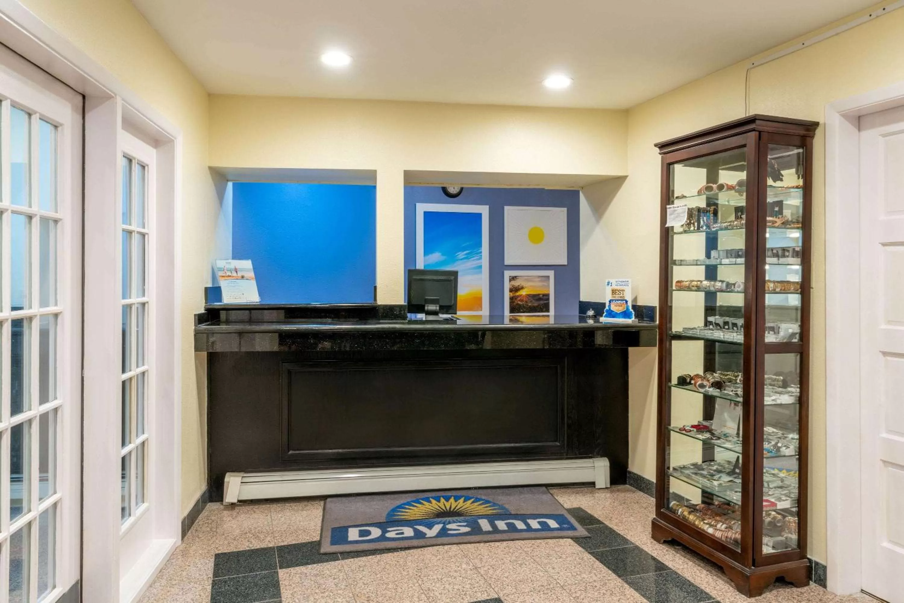 Lobby or reception in Days Inn by Wyndham Grants