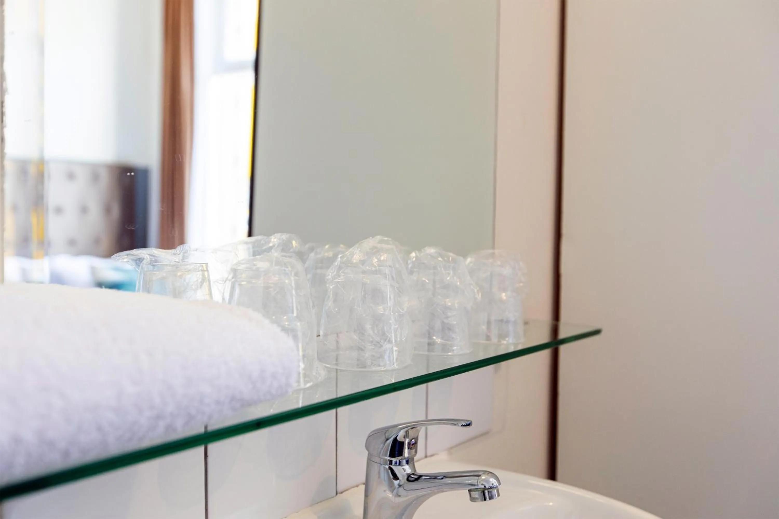 Area and facilities in Quentin Arrive Hotel