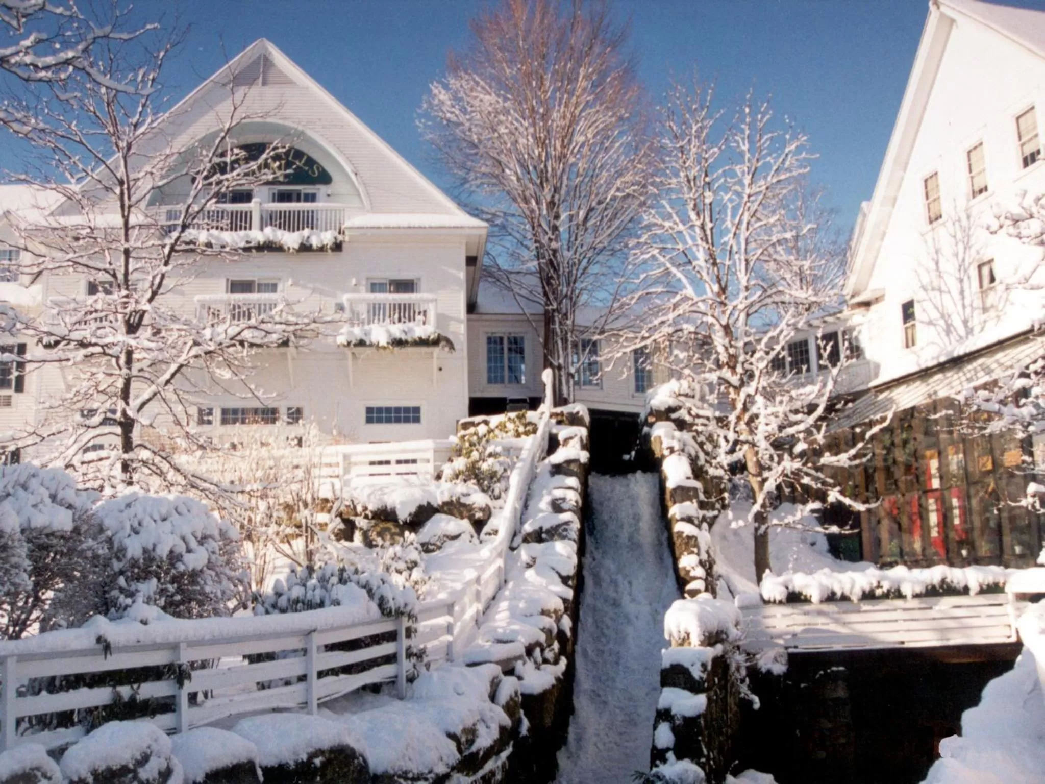 Property building in Mill Falls Resort Collection at the Lake