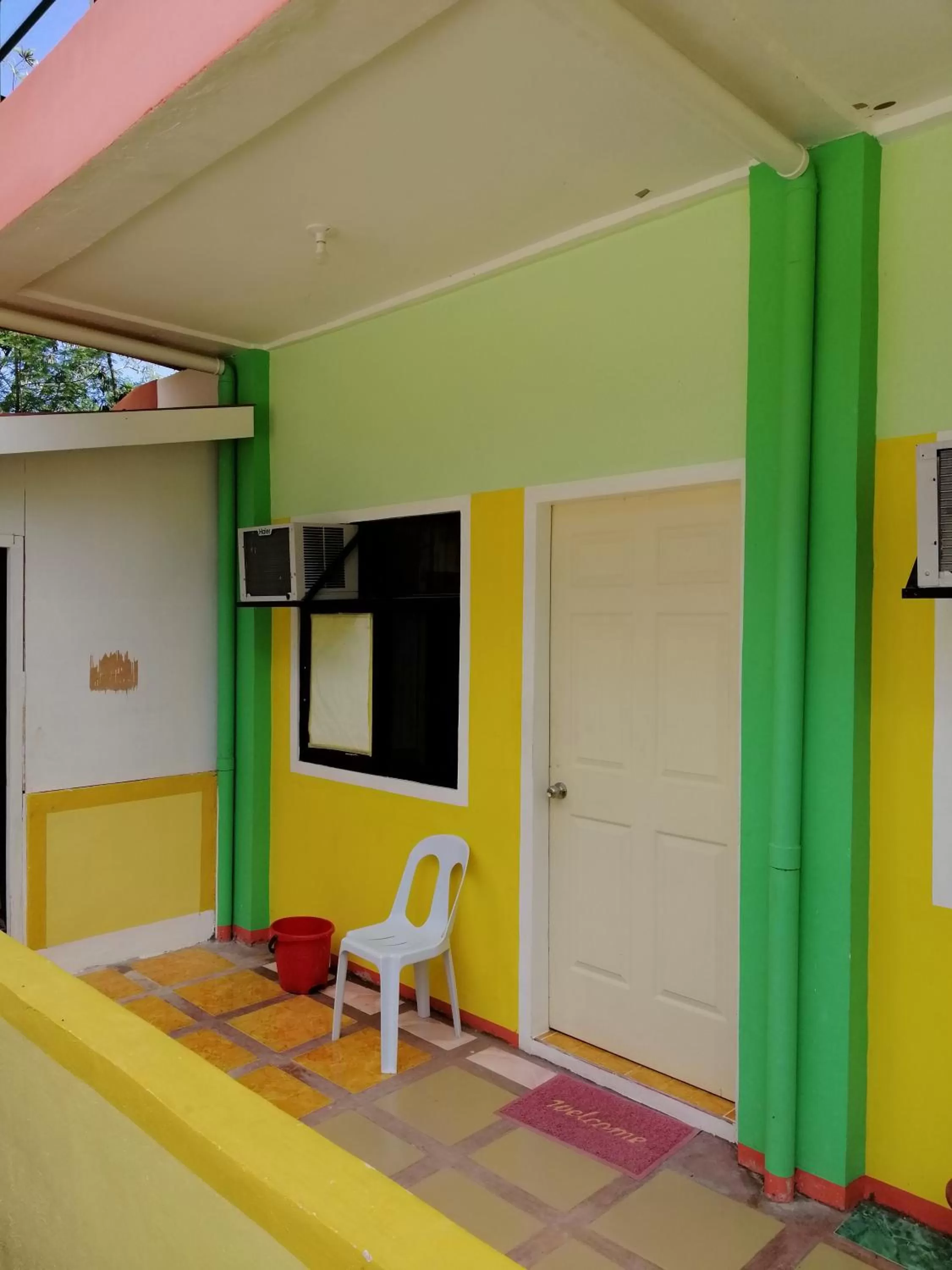 6-Bed Mixed Dormitory Room in ISLET VIEW Pension House ( Formerly Island View Pension House )