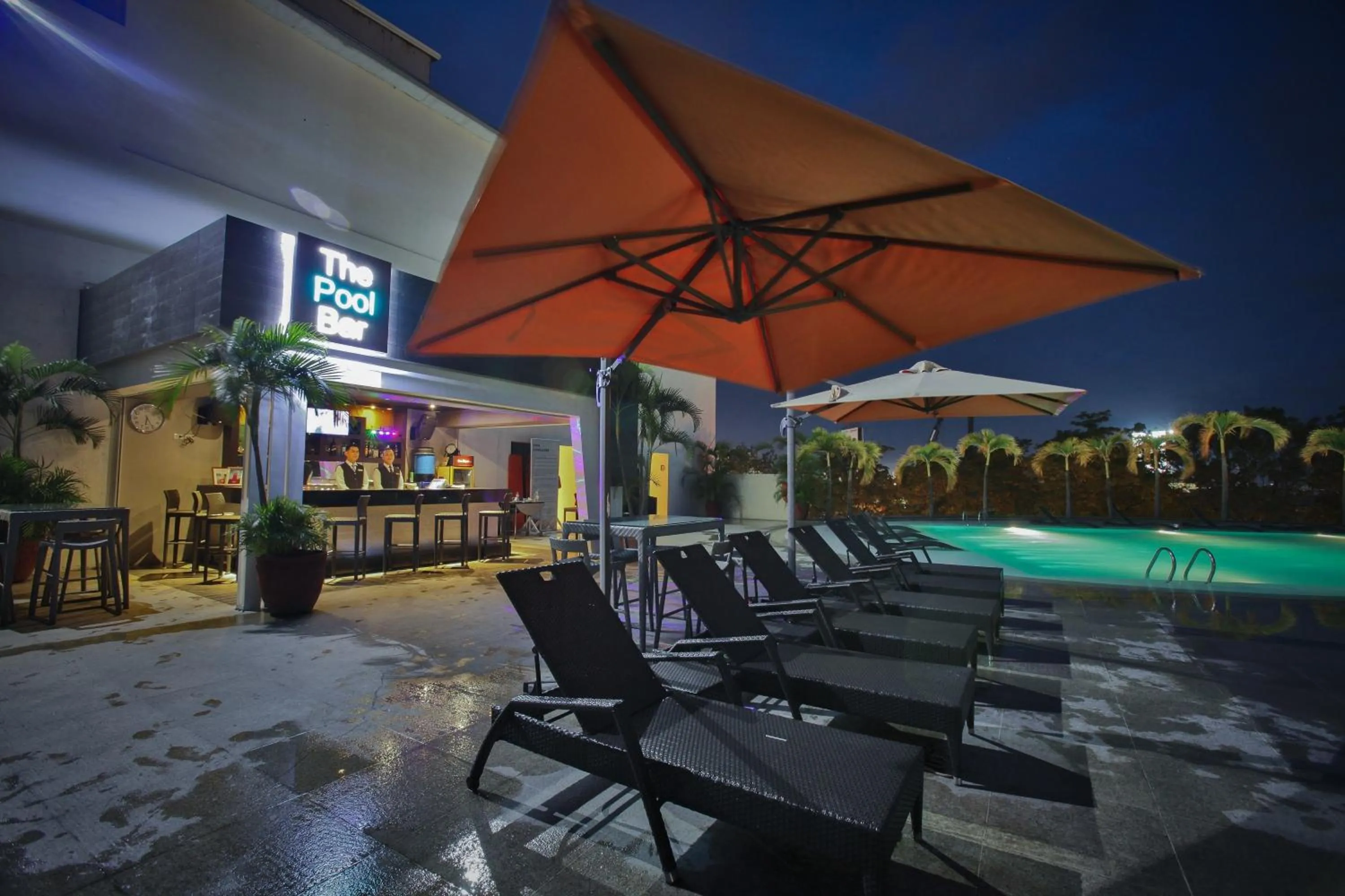 Pool view in Limketkai Luxe Hotel