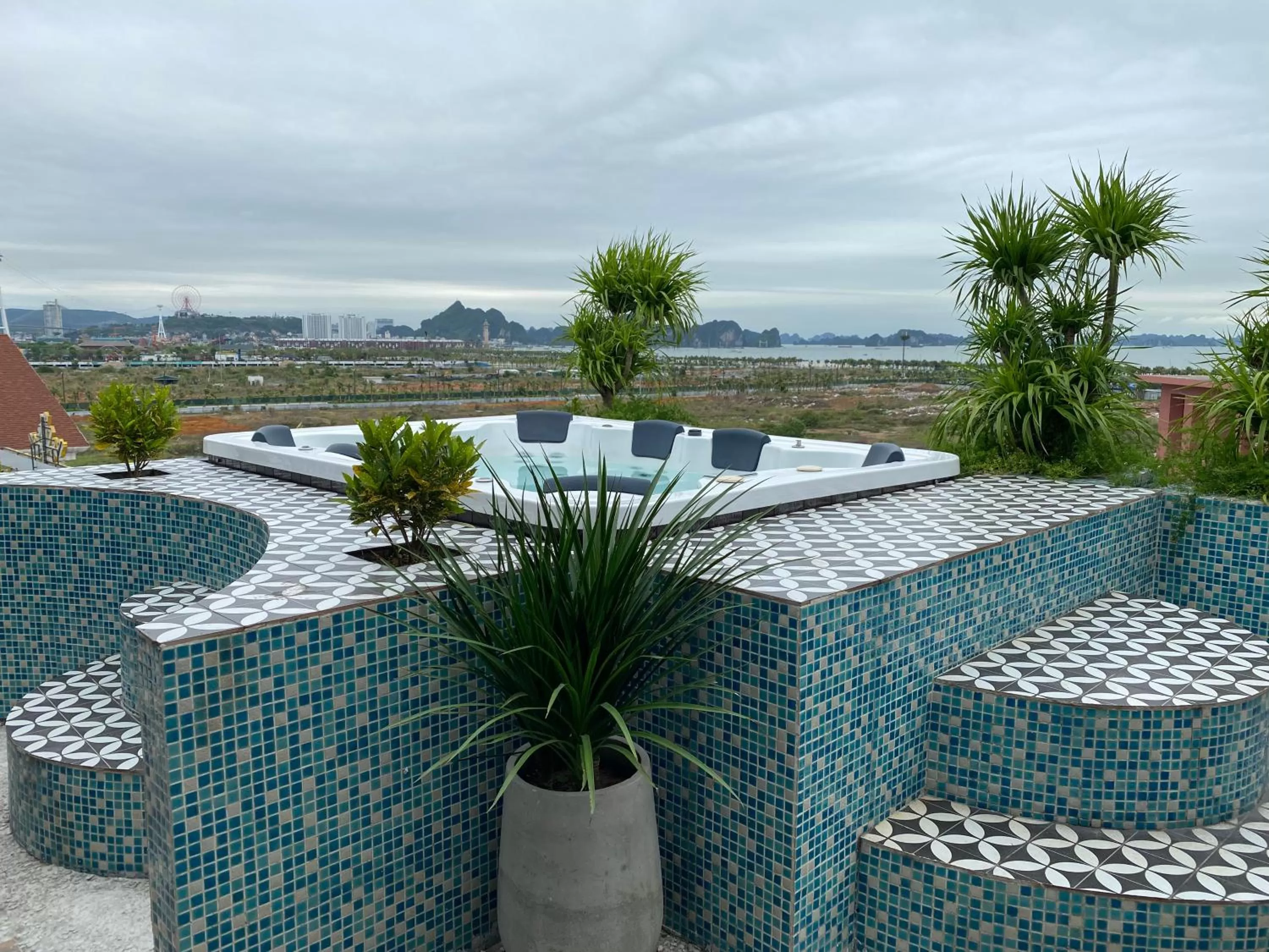 Spa and wellness centre/facilities in The Secret HaLong