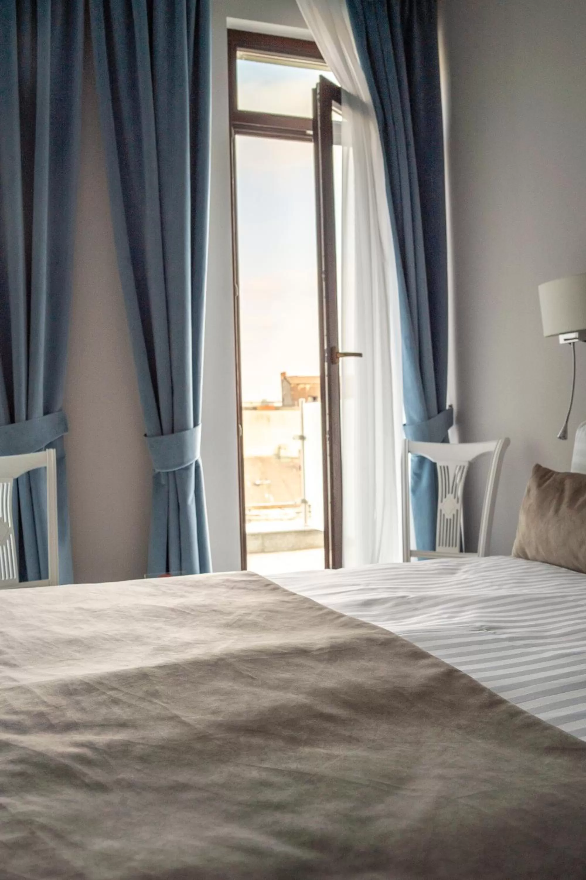 Patio, Bed in New Era Hotel Old Town Party Zone Bucharest- parking with fee nearby - NOT at the hotel !