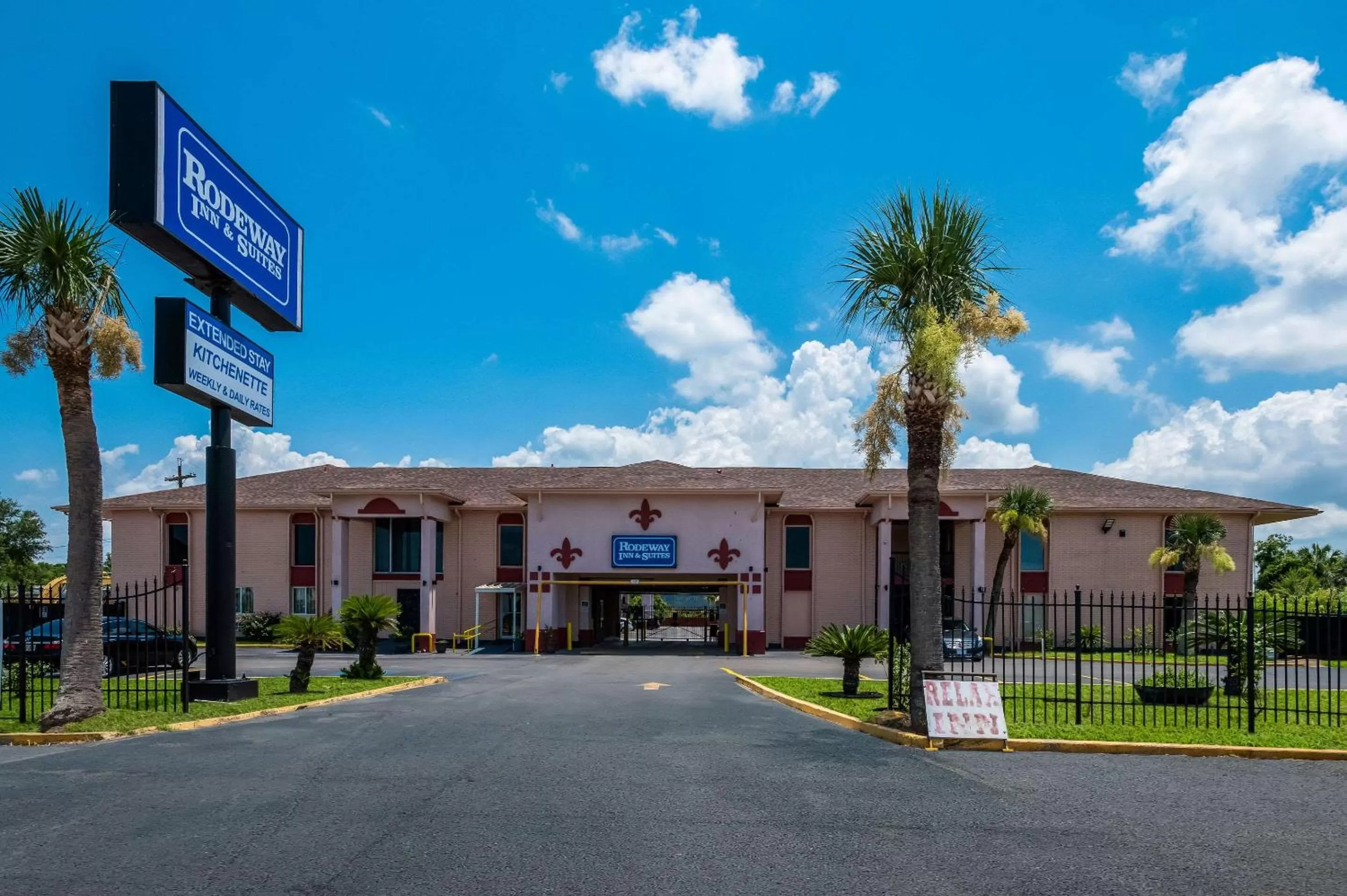 Rodeway Inn & Suites New Orleans East