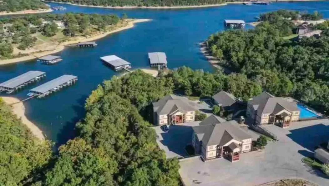 Property building in Rockwood Condos on Table Rock Lake With Boat Slips