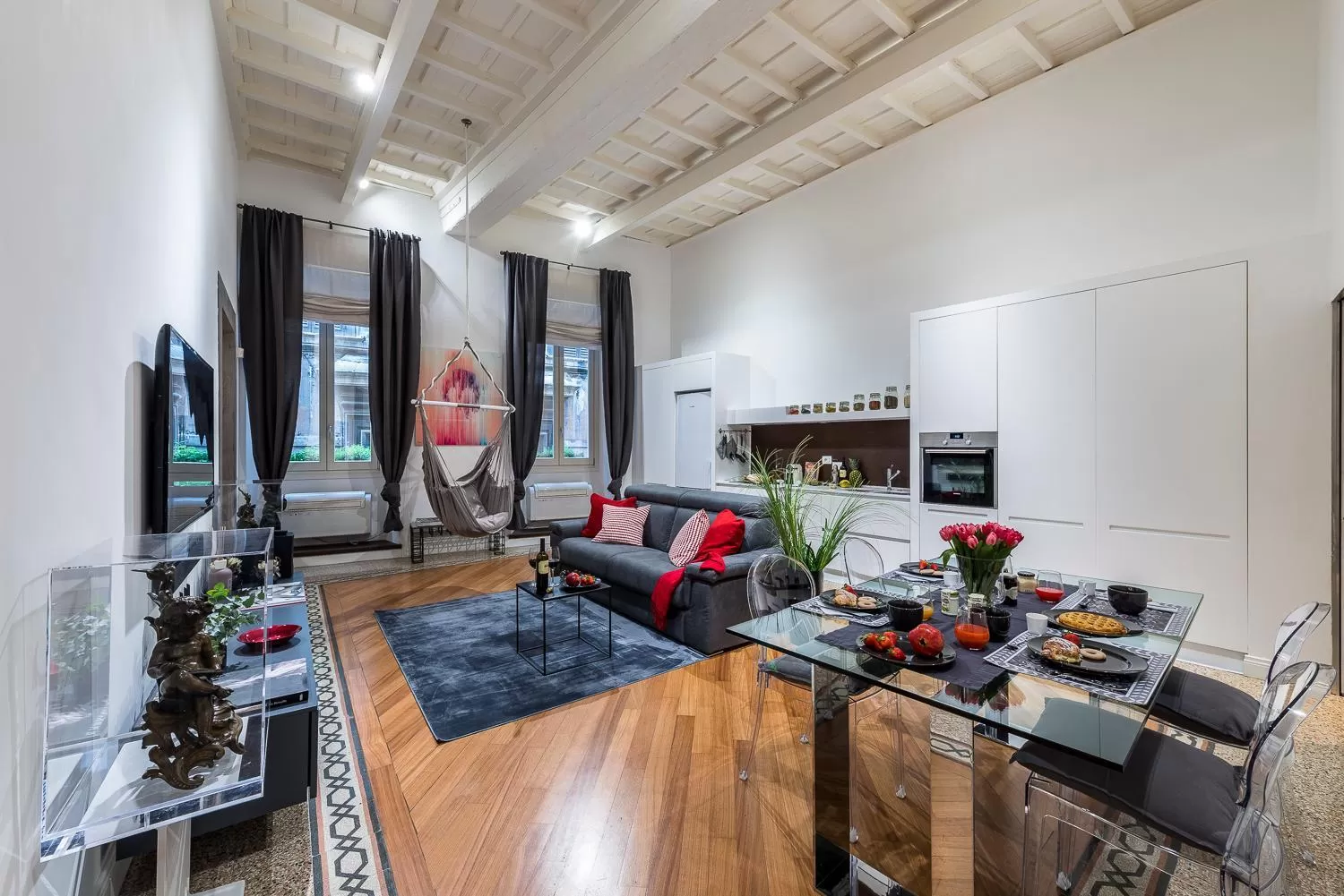 Communal lounge/ TV room in Argentina Residenza Style Hotel