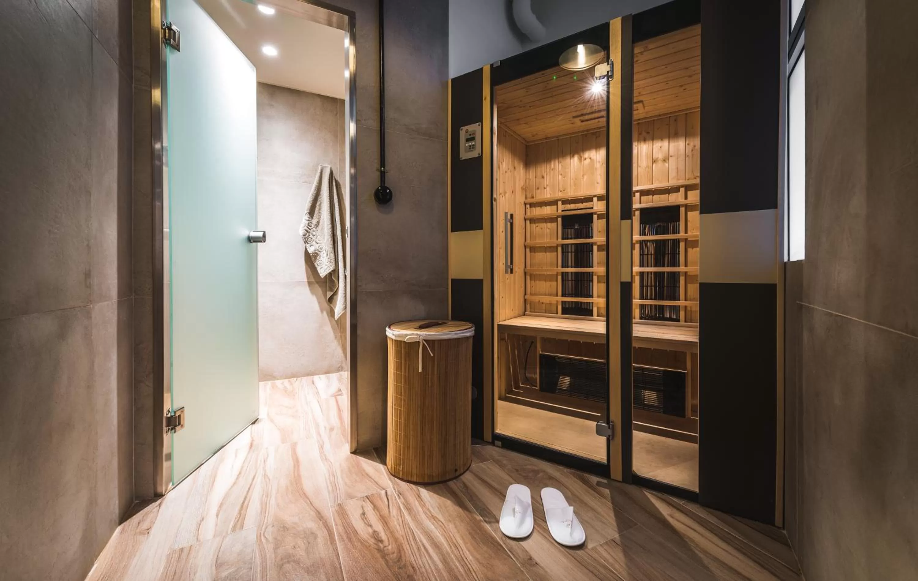 Sauna in Golden Age Athens Hotel