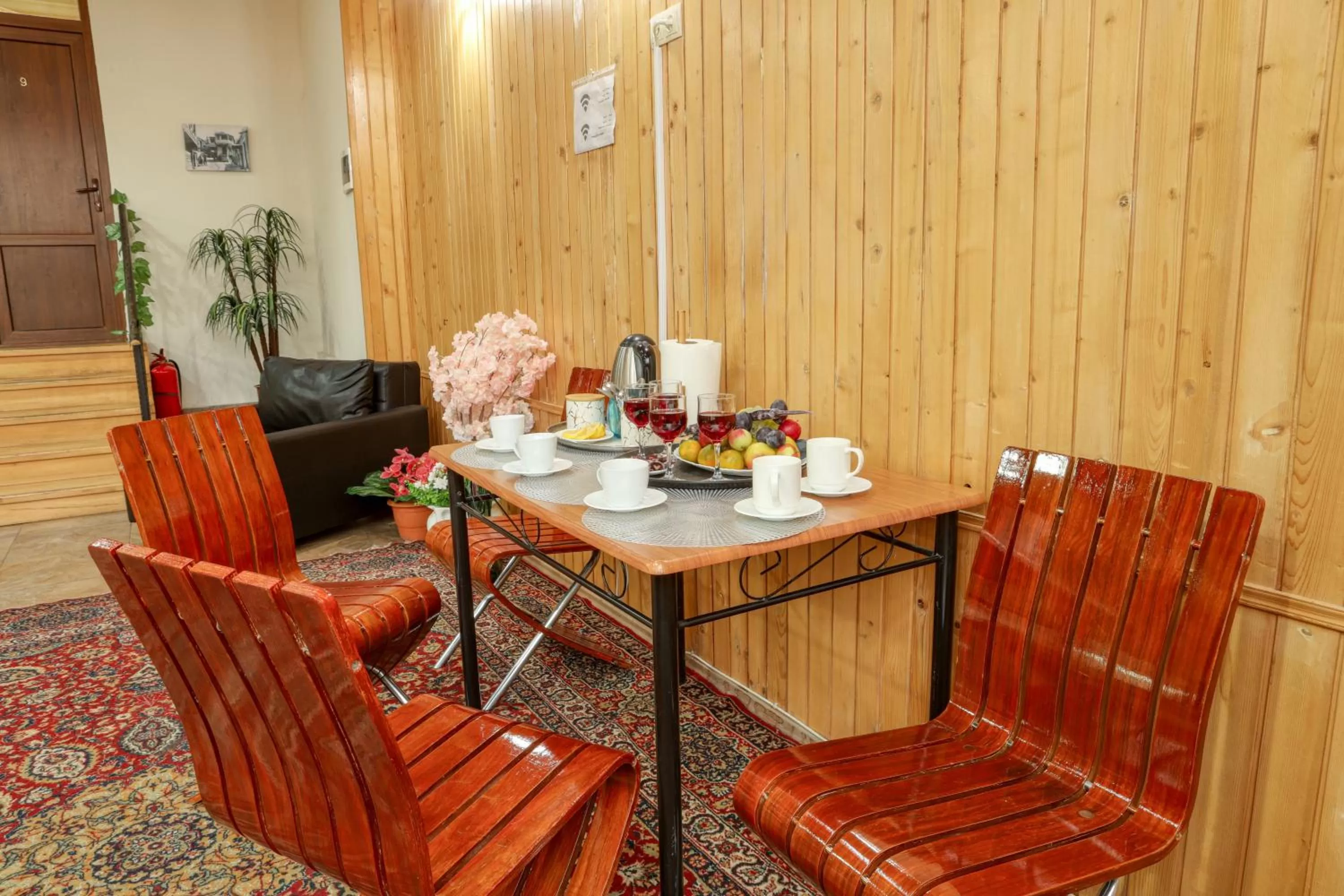 Coffee/tea facilities in Nine Hotel