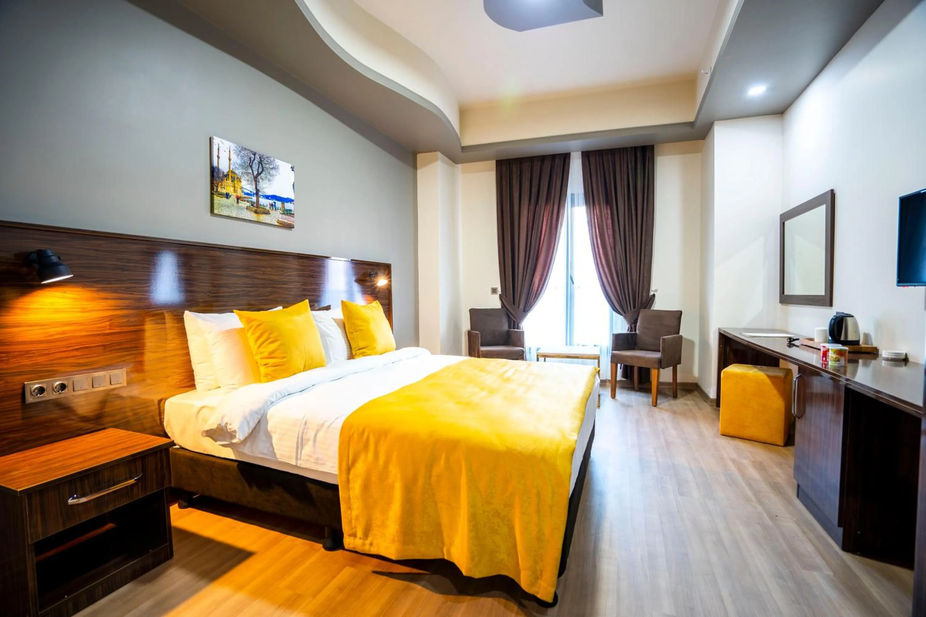Bed in Mugwort Hotel & Spa