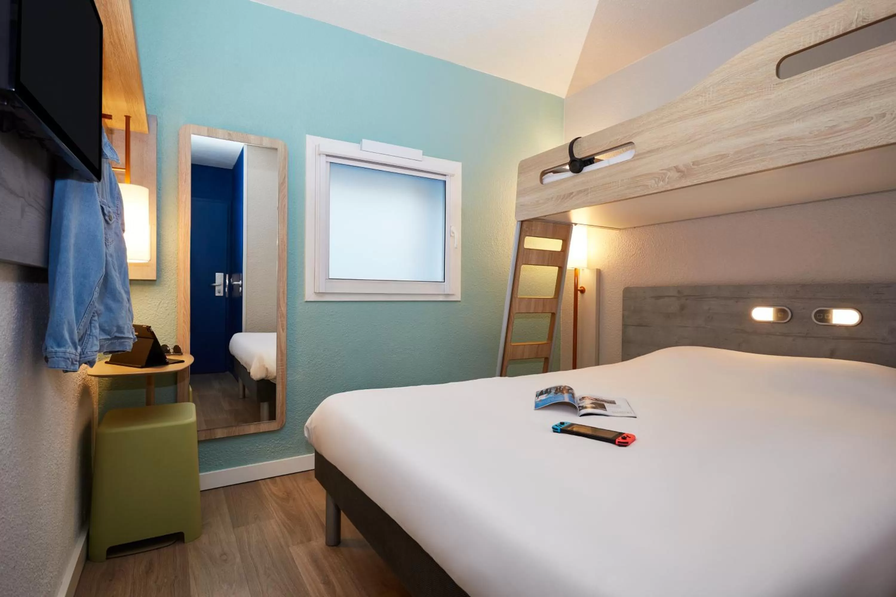 Bed in Ibis Budget - Lille Villeneuve D'Ascq