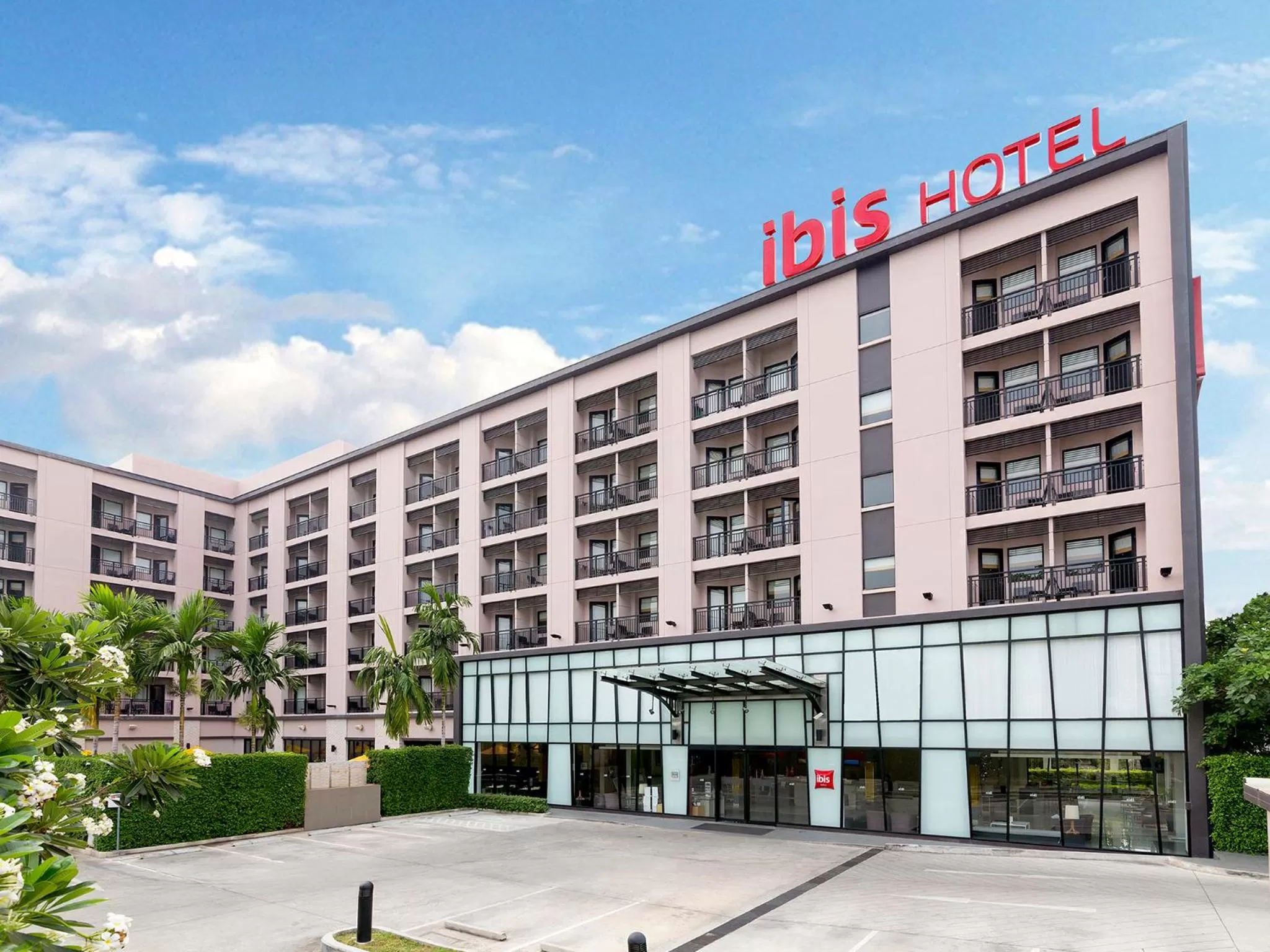Property building in Ibis Hua Hin