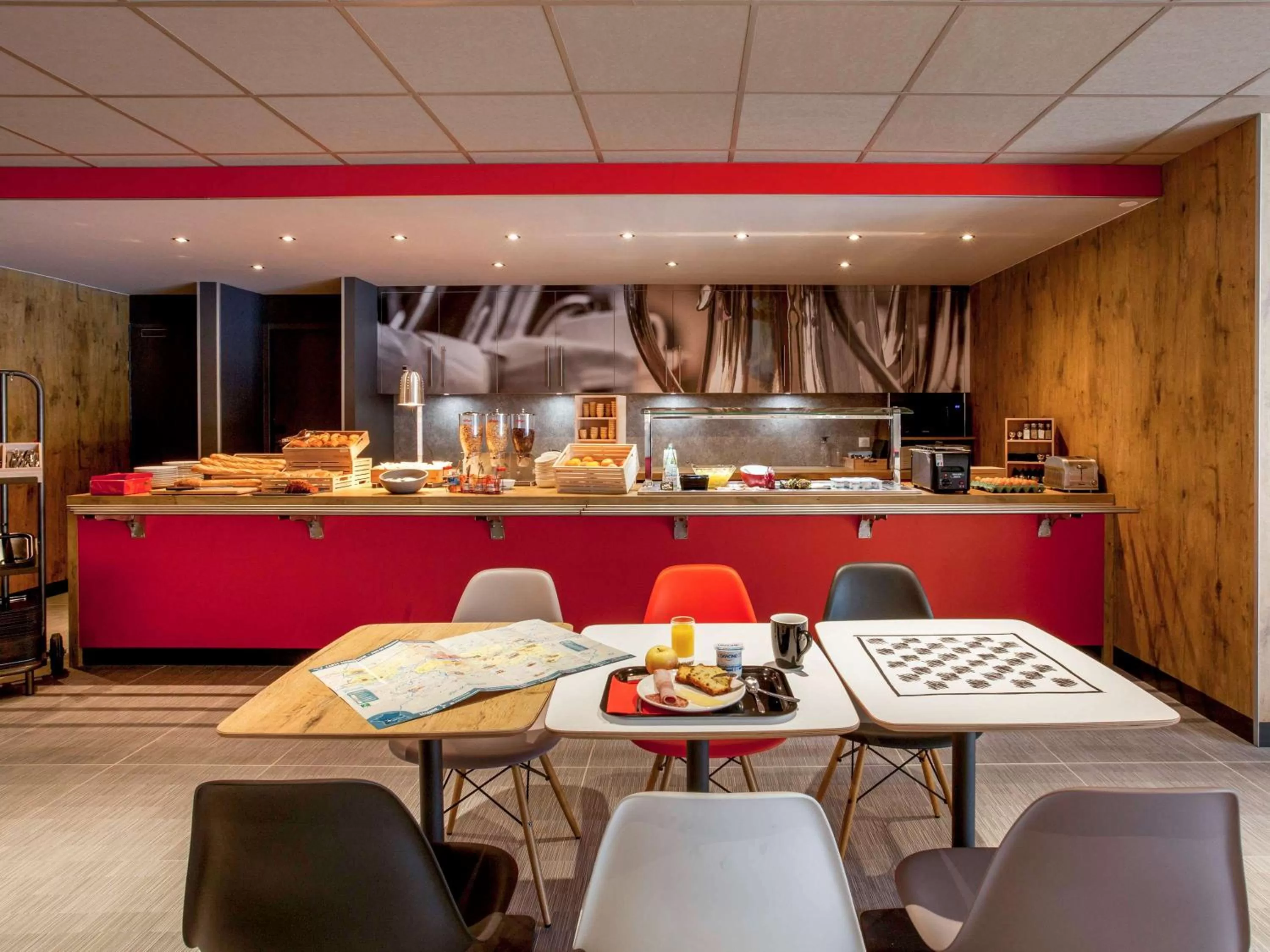 Property building in ibis Cahors