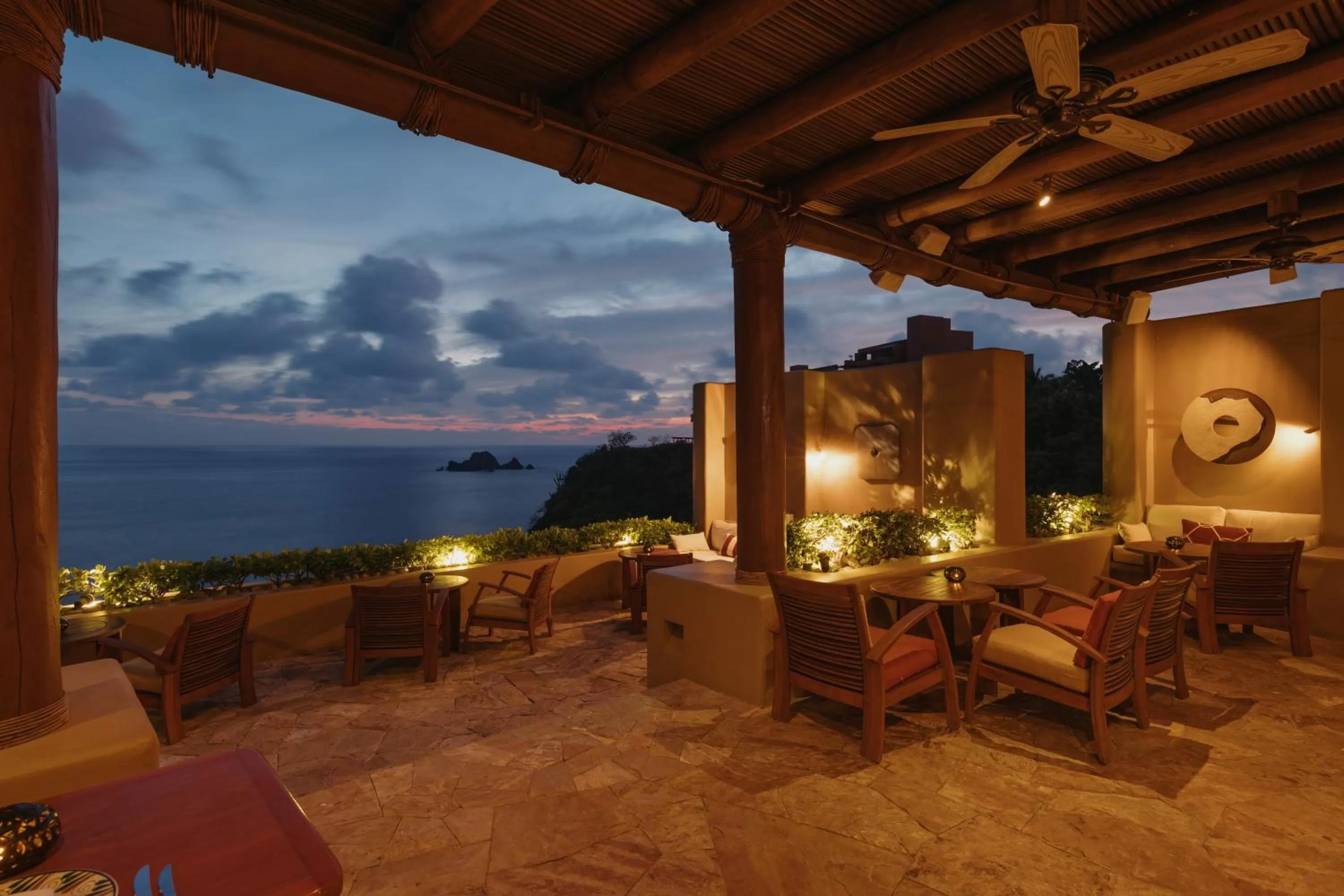 Restaurant/places to eat in Cala de Mar Resort & Spa Ixtapa