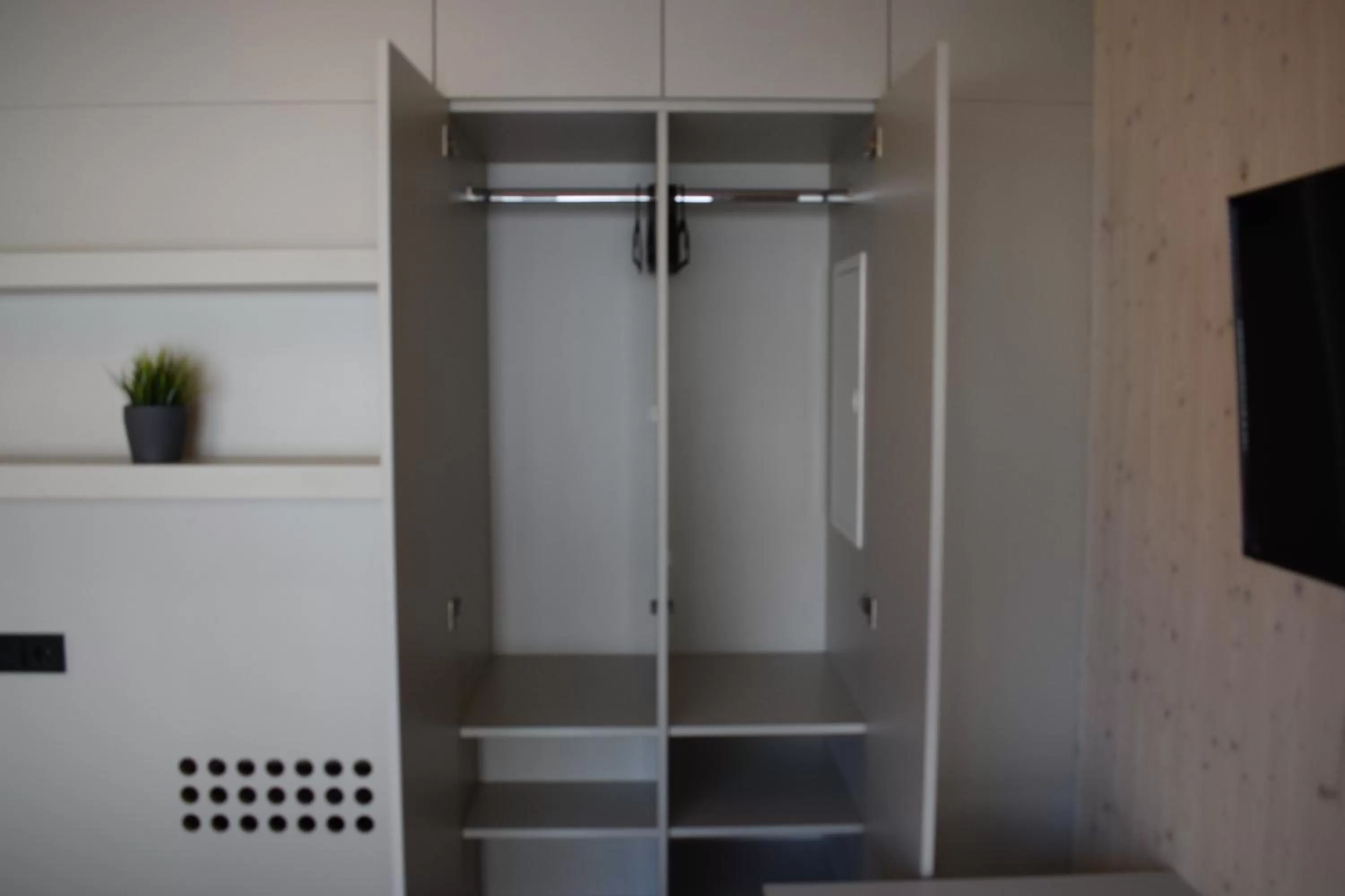 wardrobe in New Age Boardinghaus N70